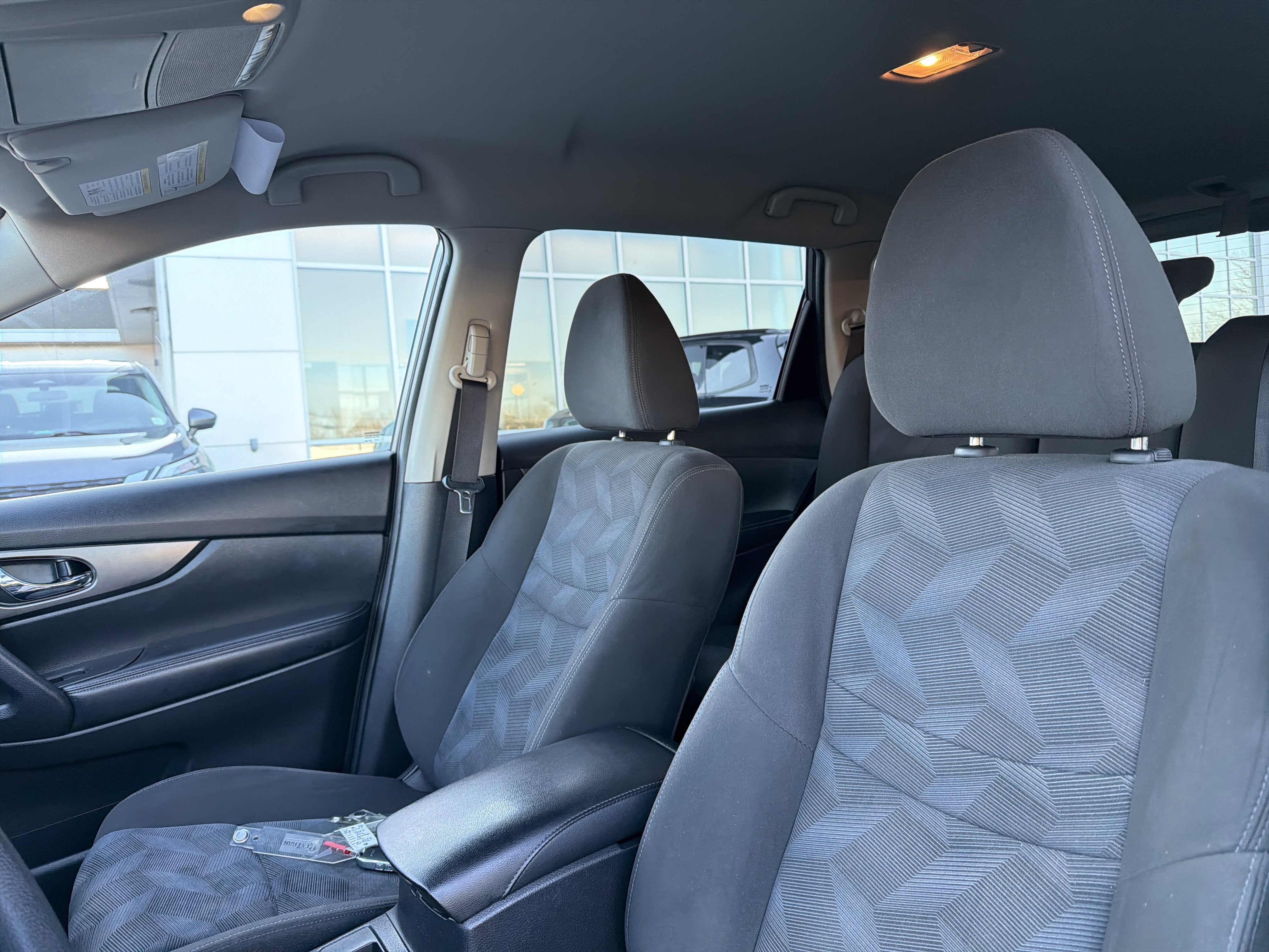 2016 Nissan Rogue S