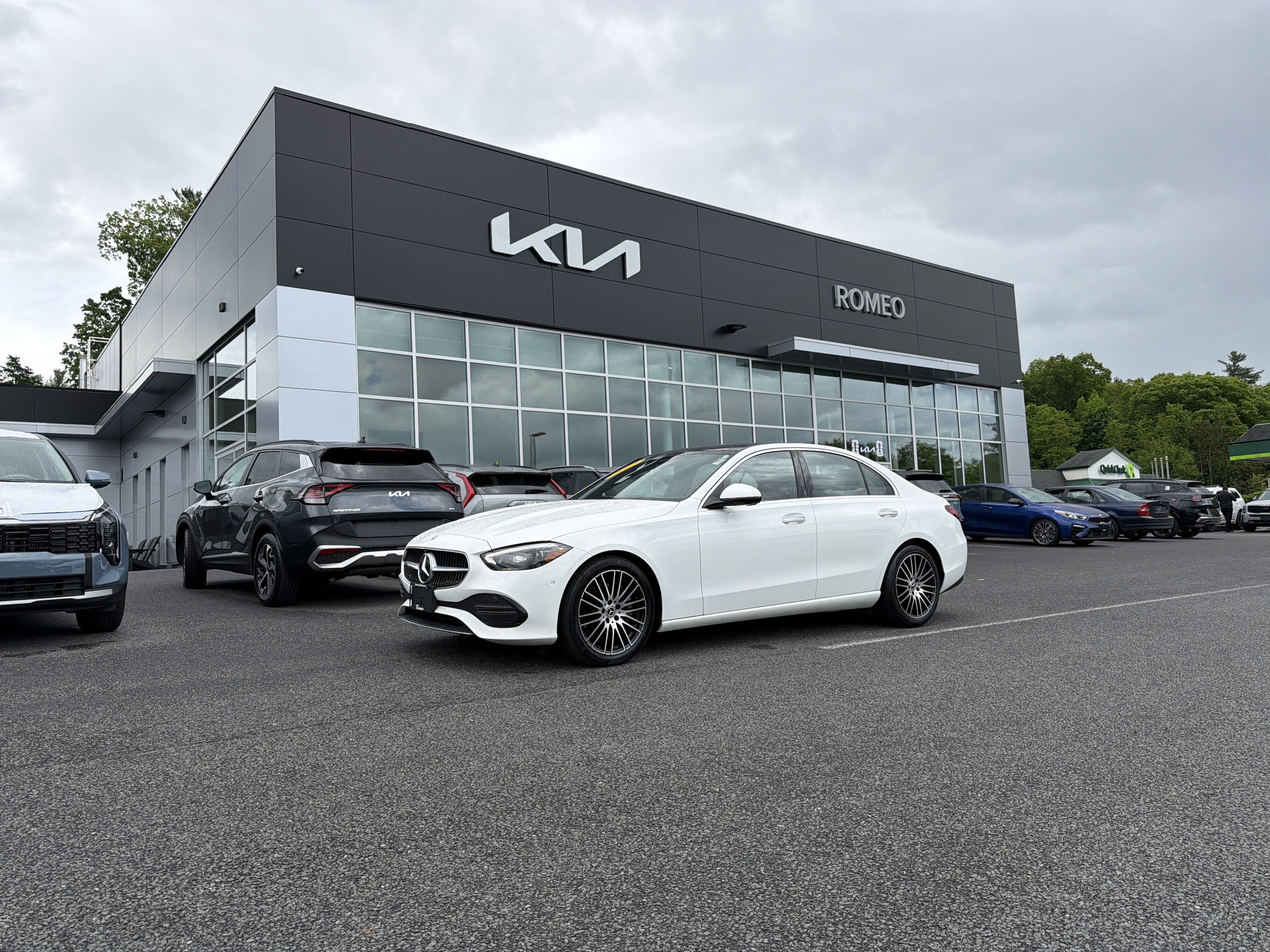 2023 Mercedes-Benz C-Class C 300