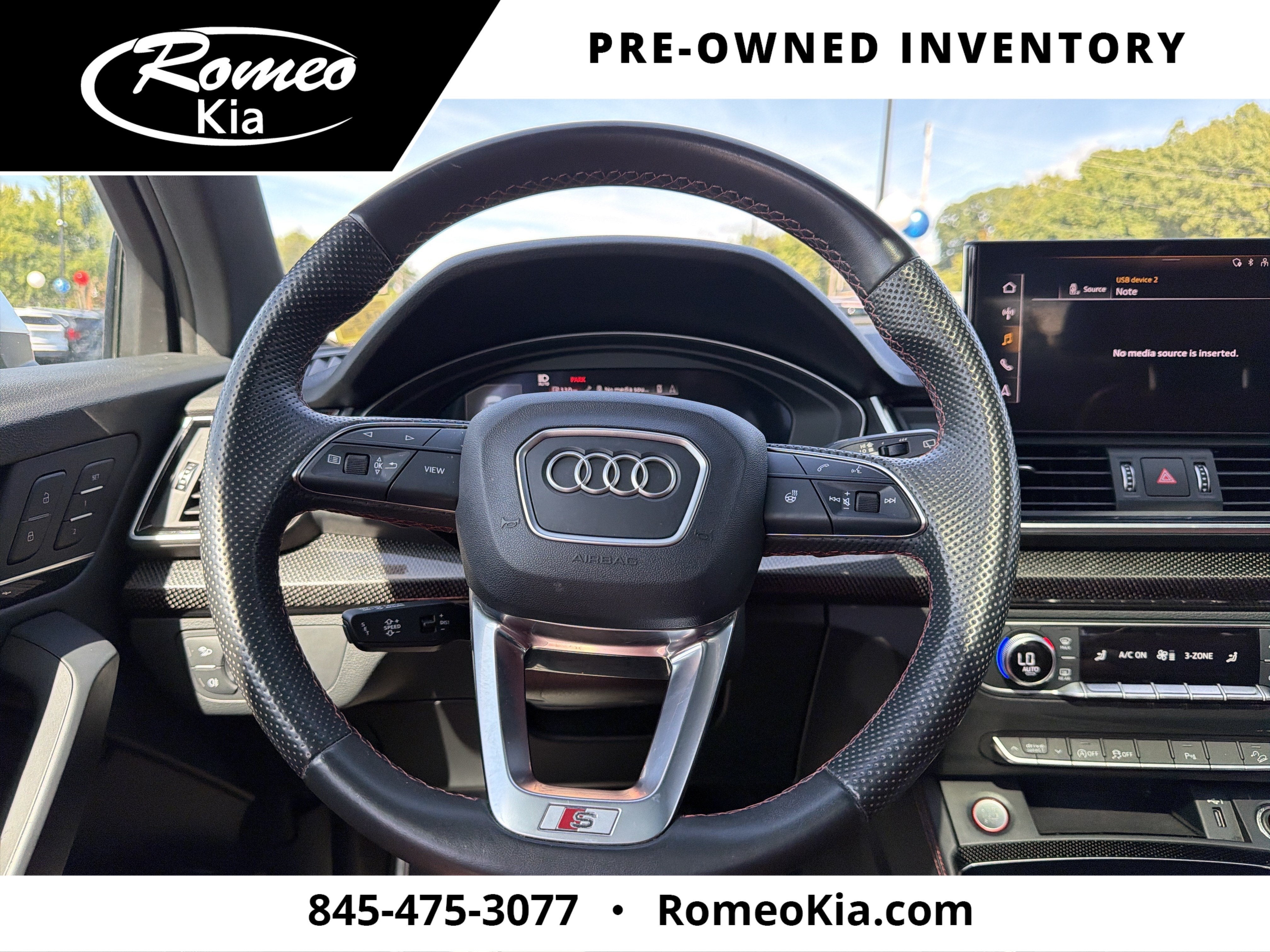 2022 Audi SQ5 Premium Plus