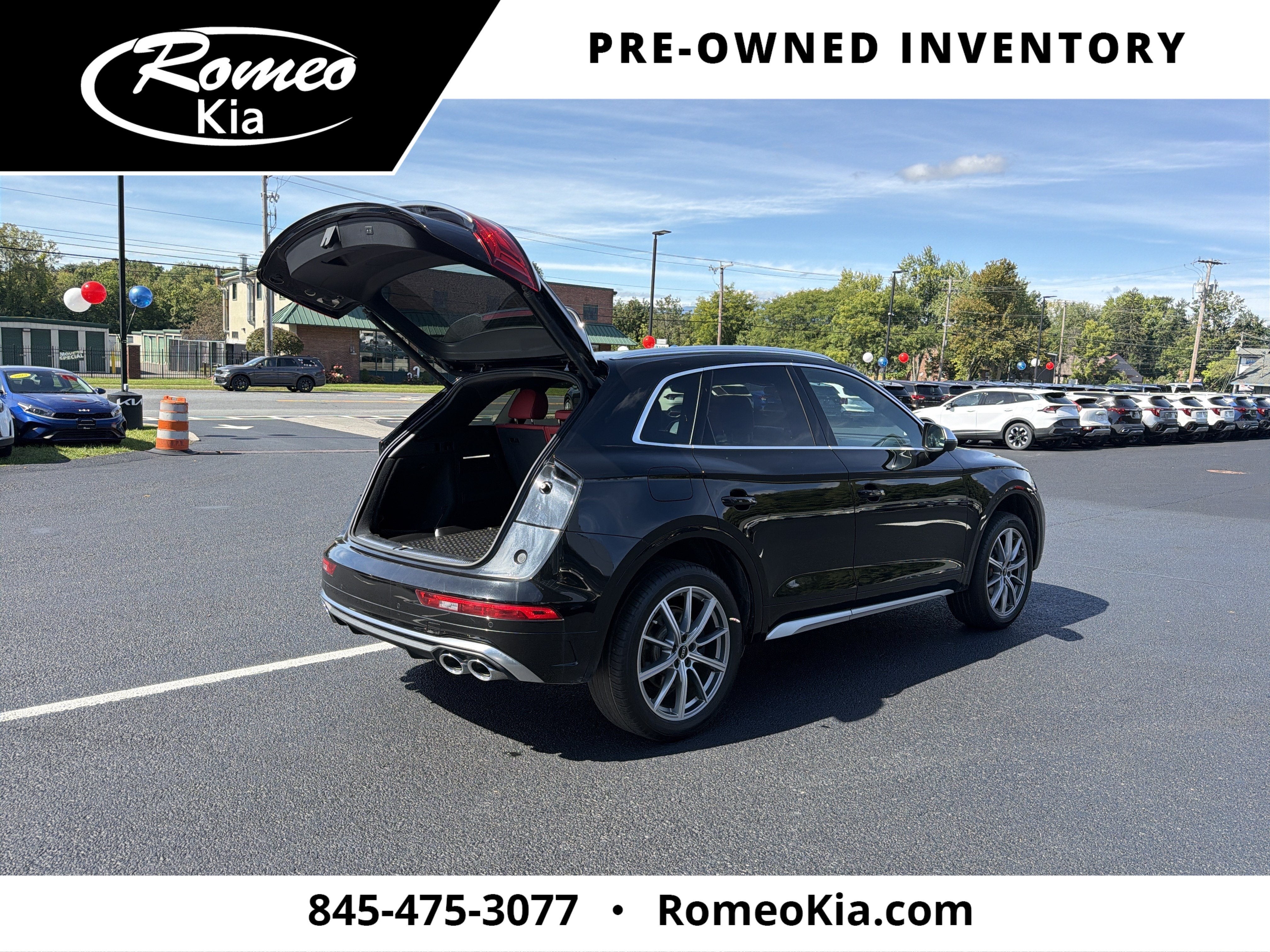 2022 Audi SQ5 Premium Plus