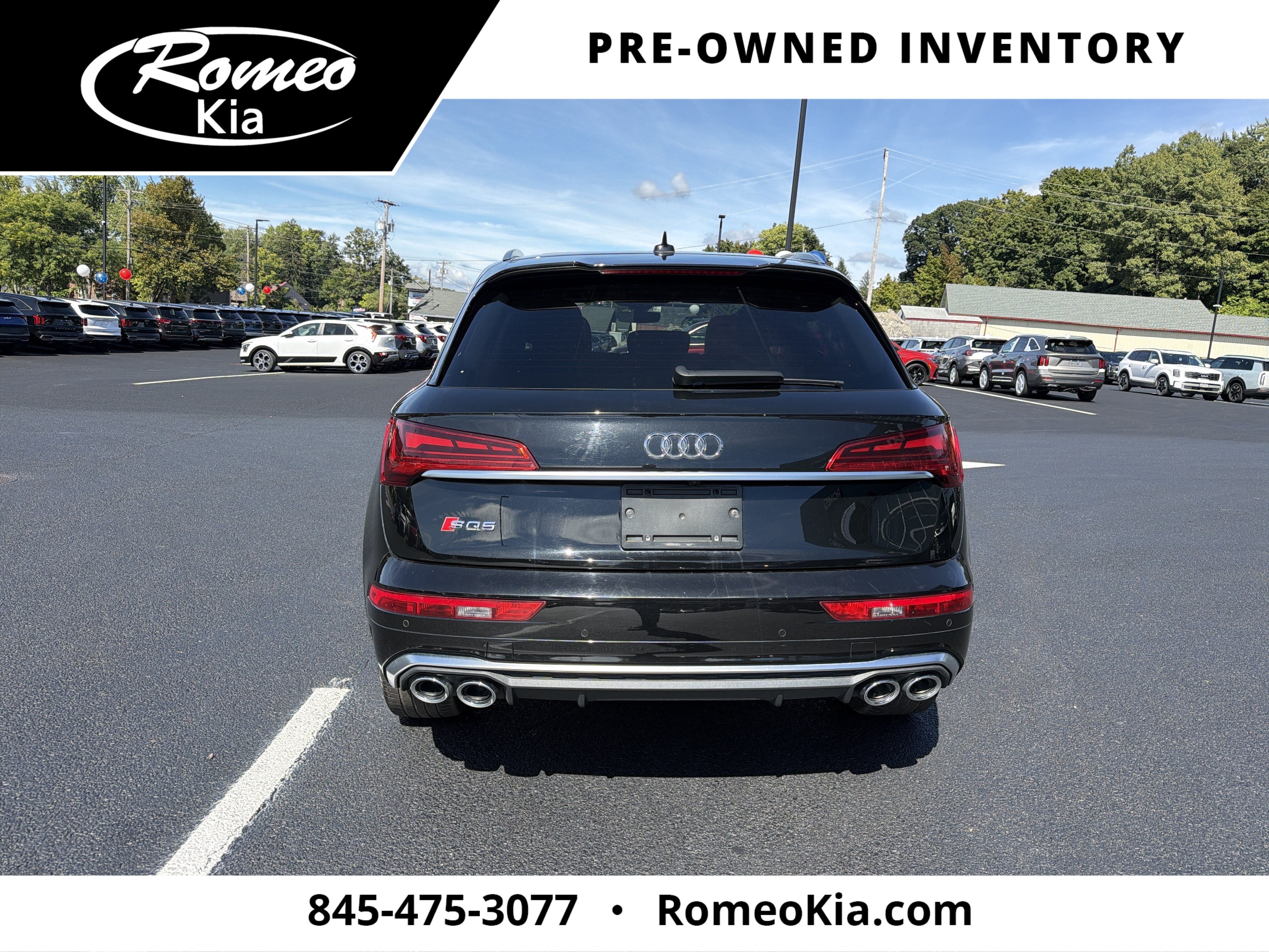 2022 Audi SQ5 Premium Plus