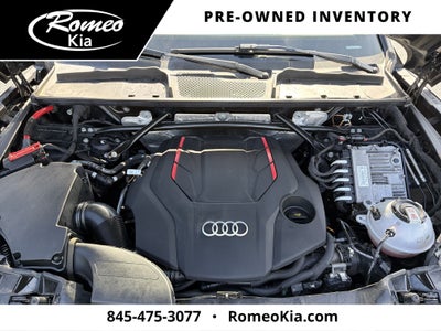 2022 Audi SQ5 Premium Plus