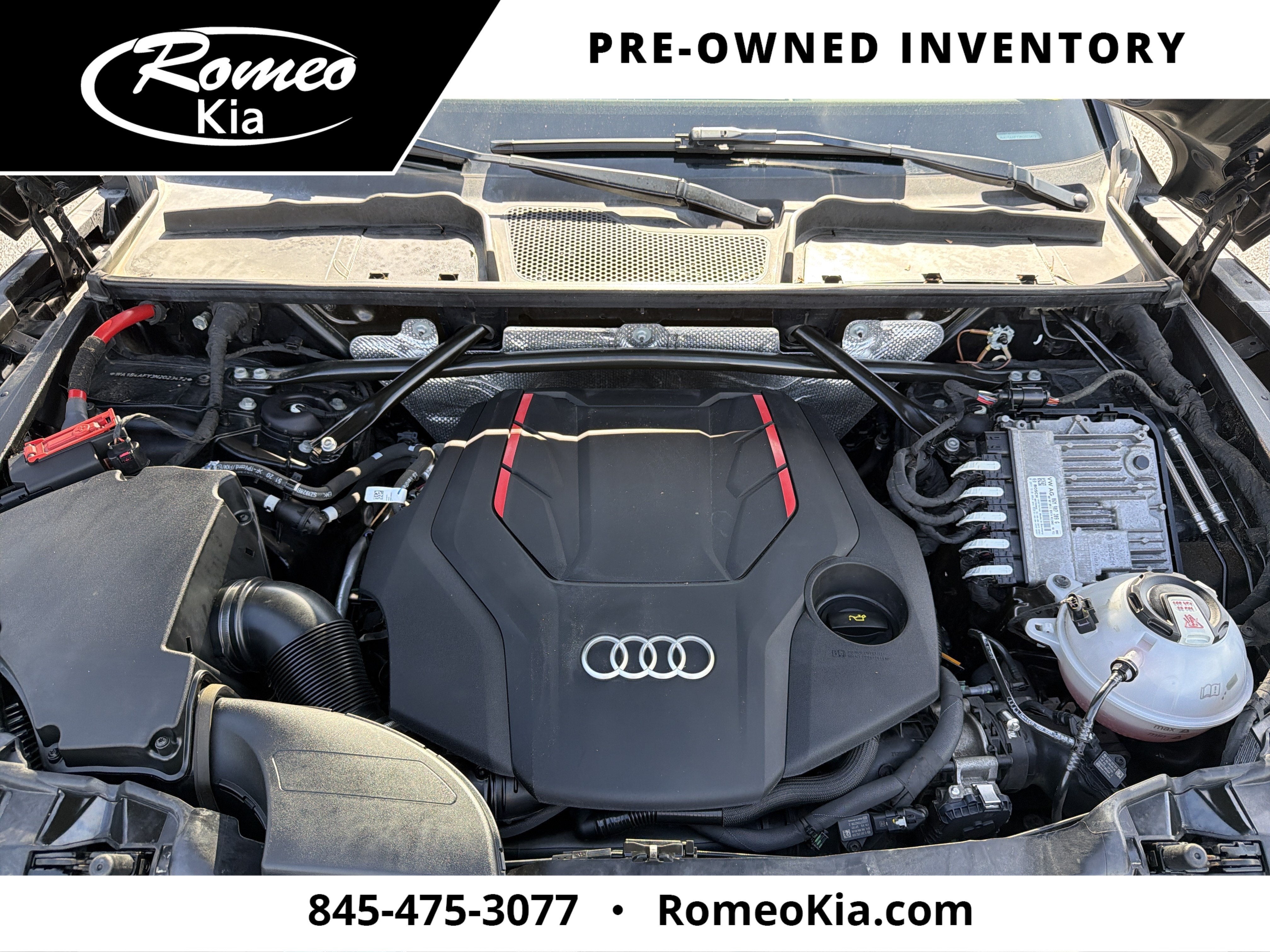 2022 Audi SQ5 Premium Plus