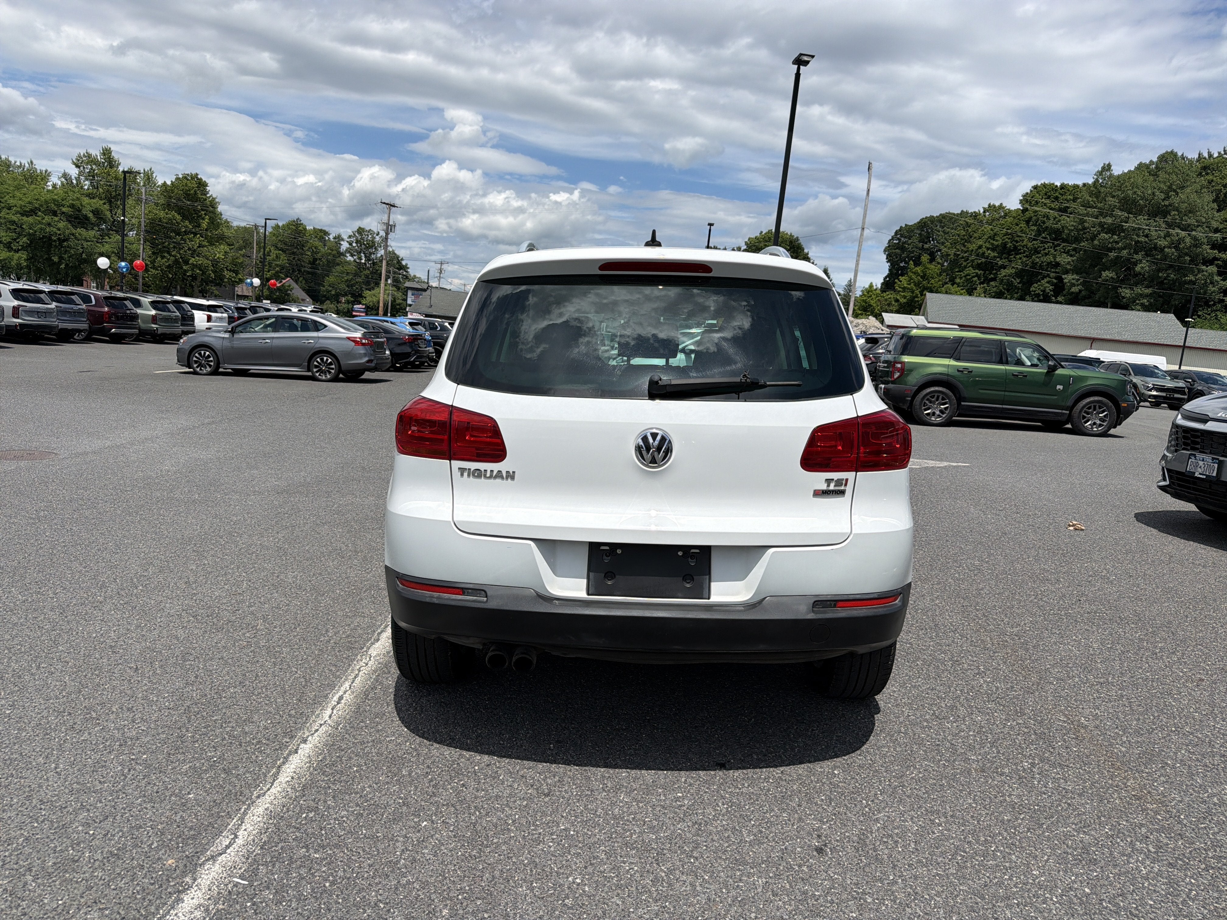 2017 Volkswagen Tiguan 2.0T Wolfsburg Edition