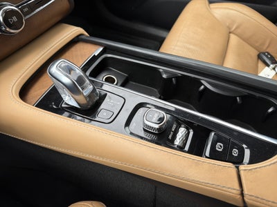 2016 Volvo XC90 Hybrid T8 Inscription