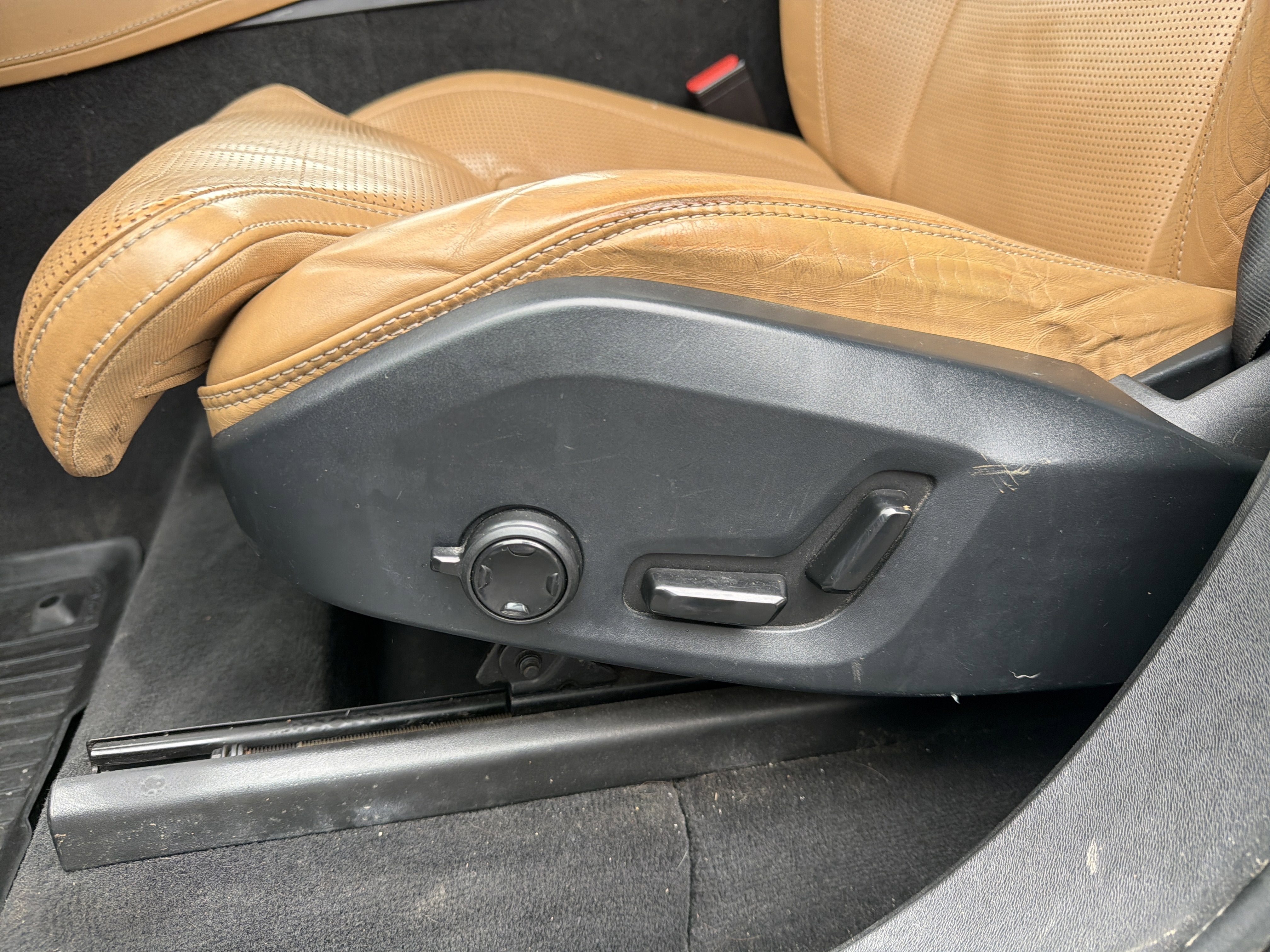 2016 Volvo XC90 Hybrid T8 Inscription