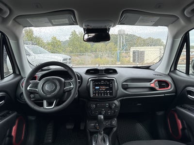 2023 Jeep Renegade Trailhawk