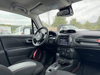 2023 Jeep Renegade Trailhawk