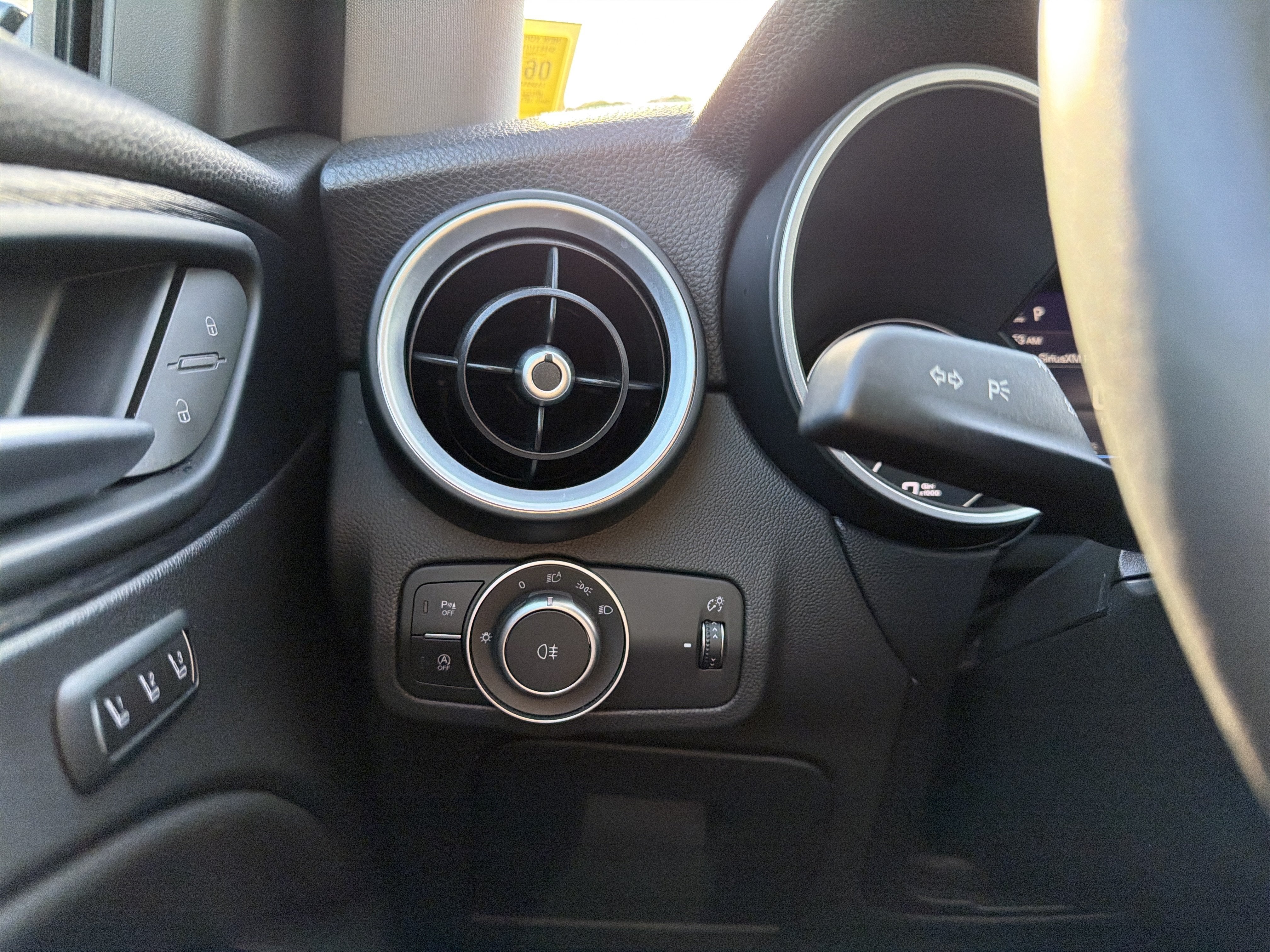 2020 Alfa Romeo Stelvio Base