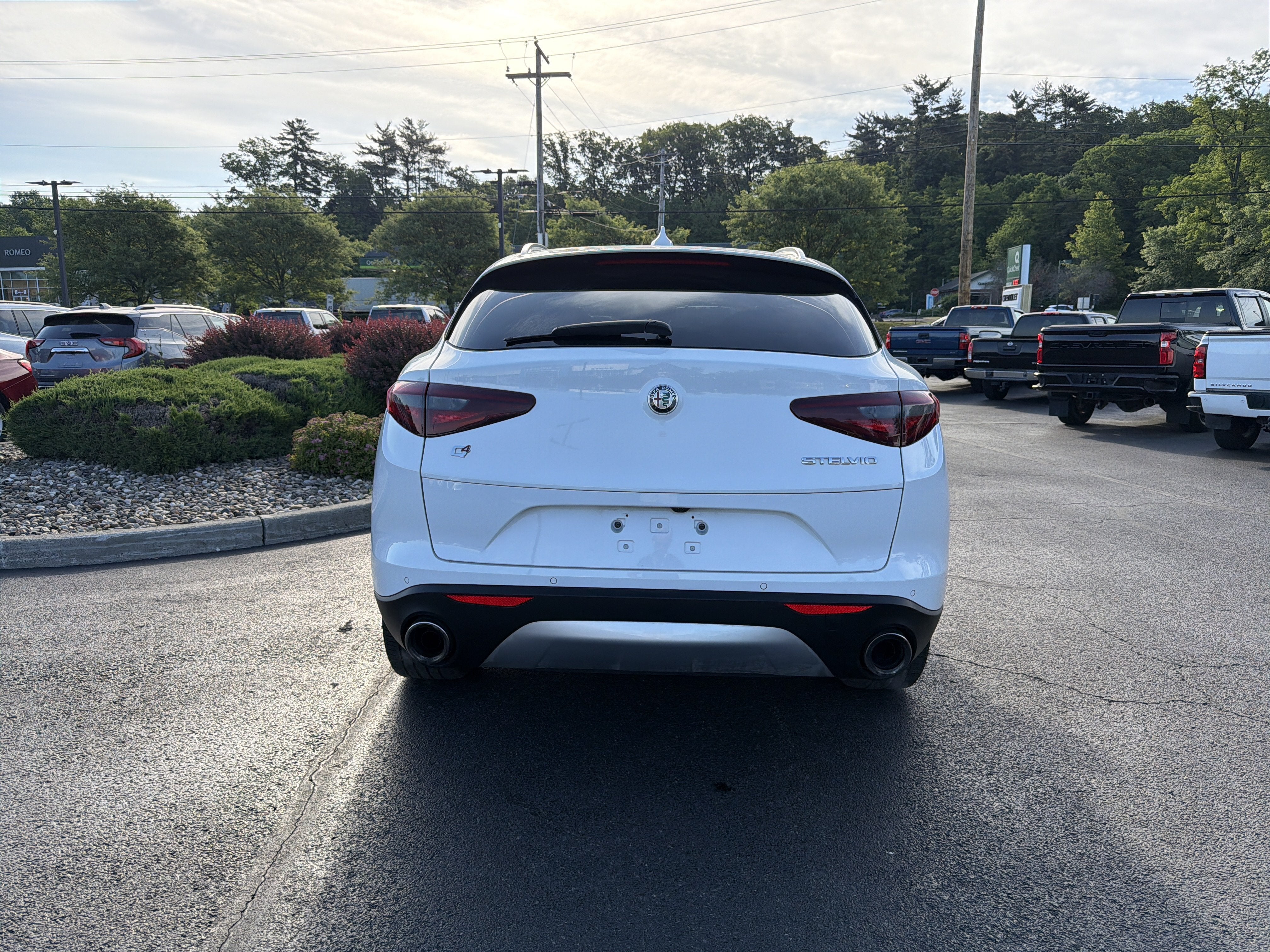 2020 Alfa Romeo Stelvio Base