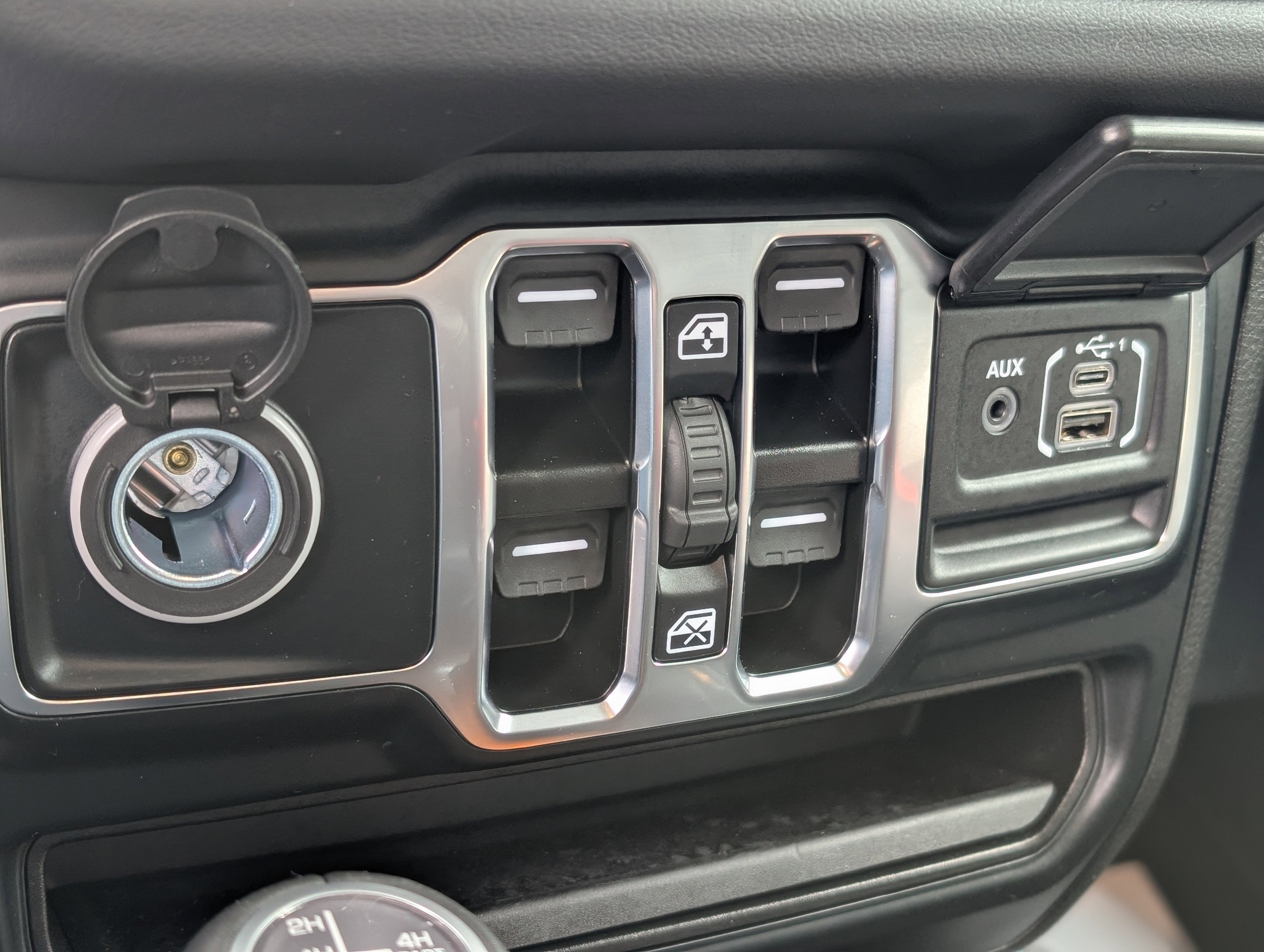 2024 Jeep Wrangler 4xe Sahara 4xe