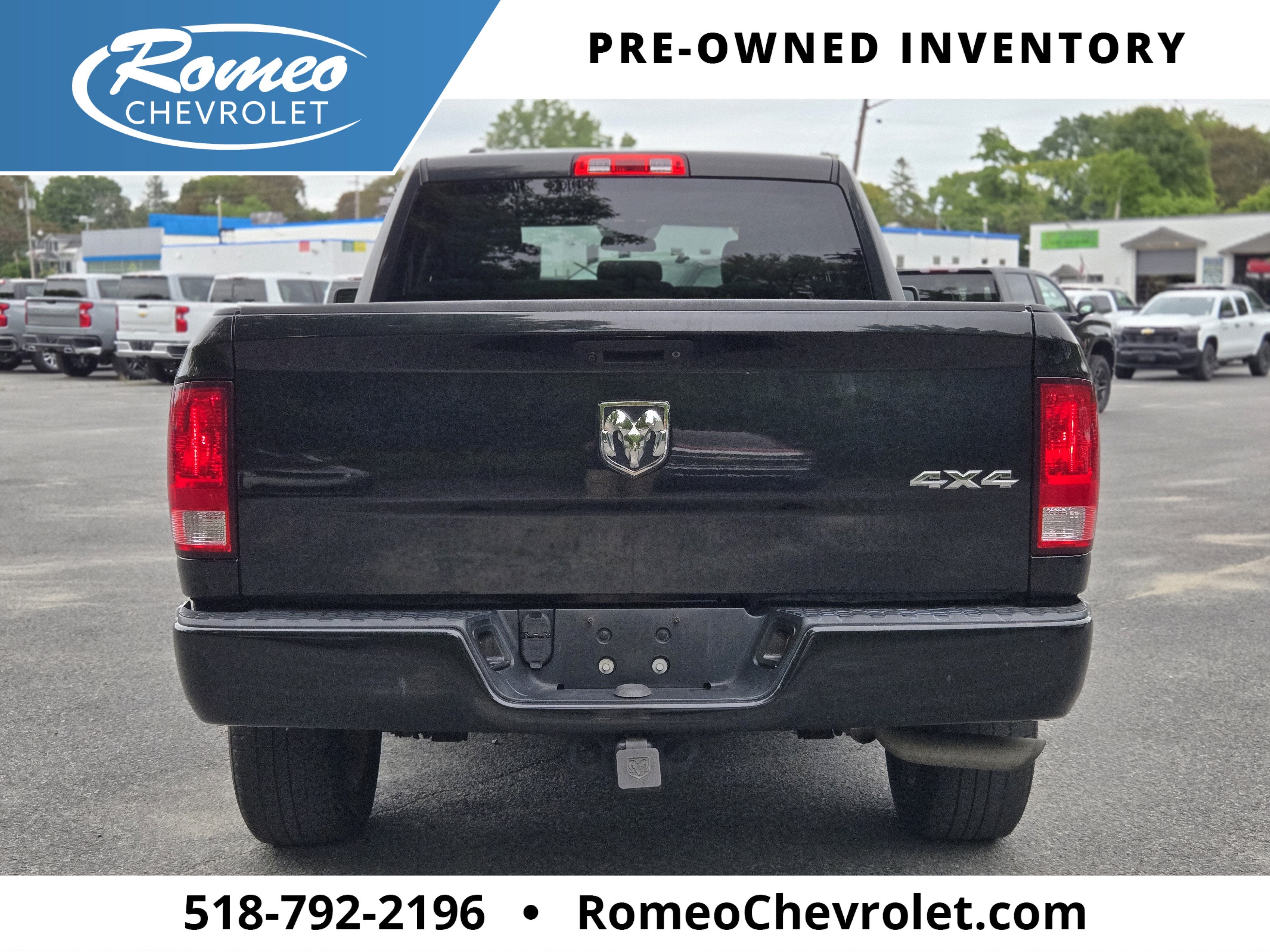 2018 RAM 1500 Express Quad Cab 4x4 6'4" Box