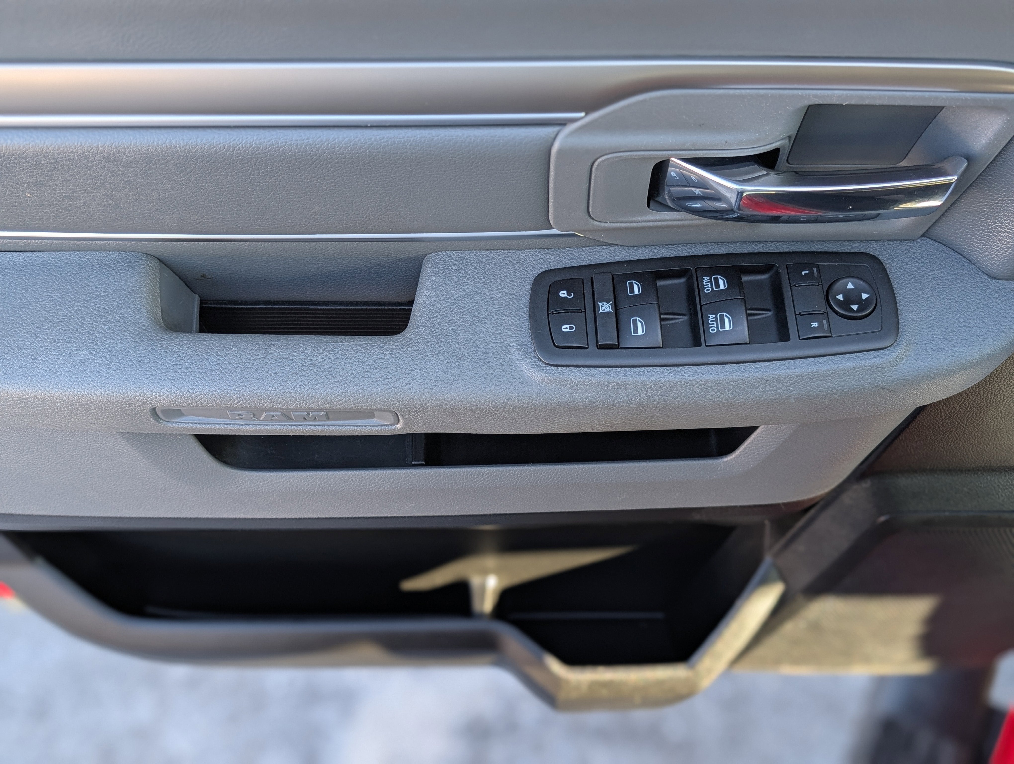 2019 RAM 1500 Classic Warlock Quad Cab 4x4 6'4" Box