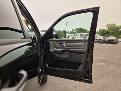 2020 RAM 1500 Big Horn Quad Cab 4x4 6'4" Box