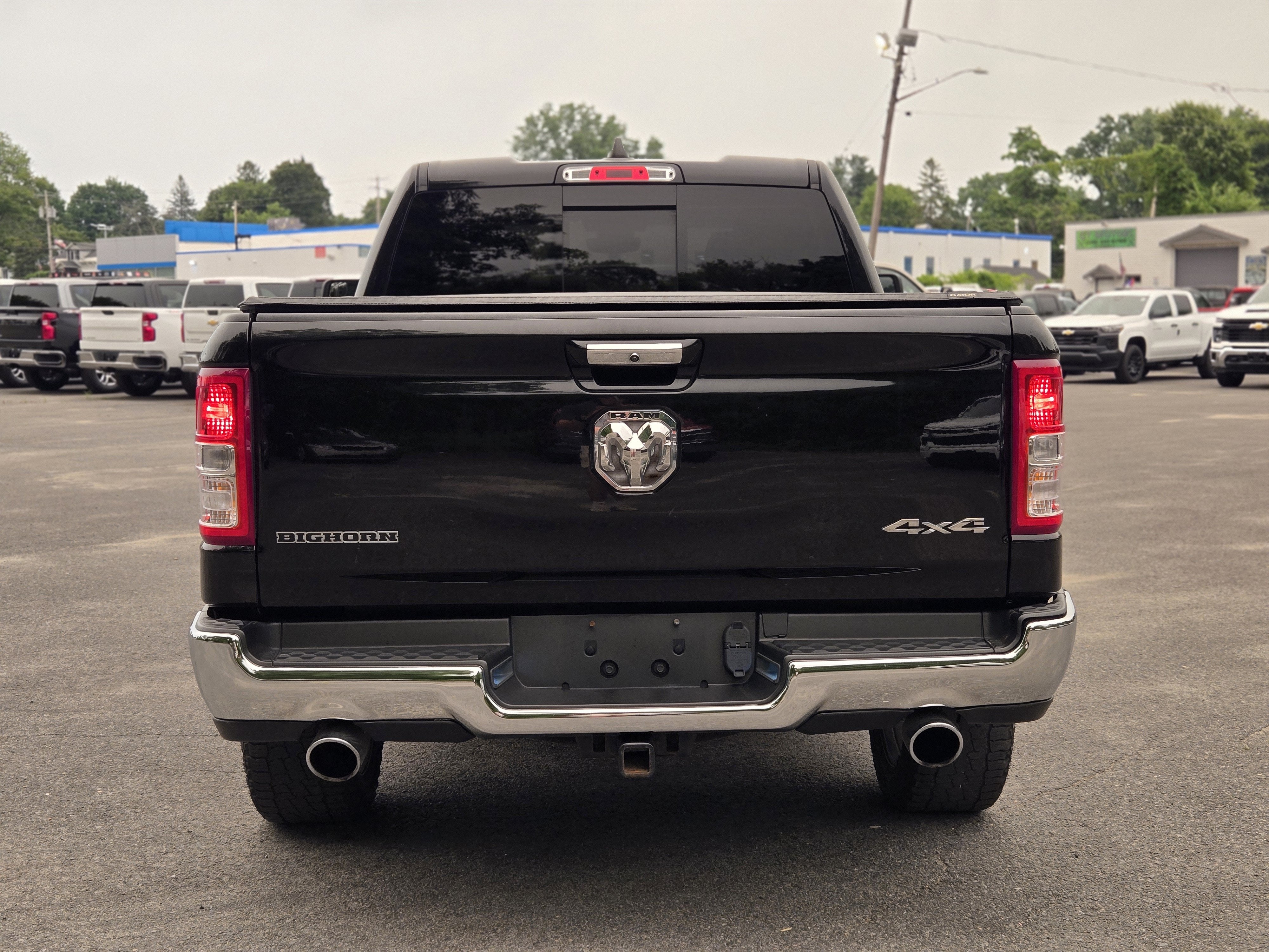 2020 RAM 1500 Big Horn Quad Cab 4x4 6'4" Box