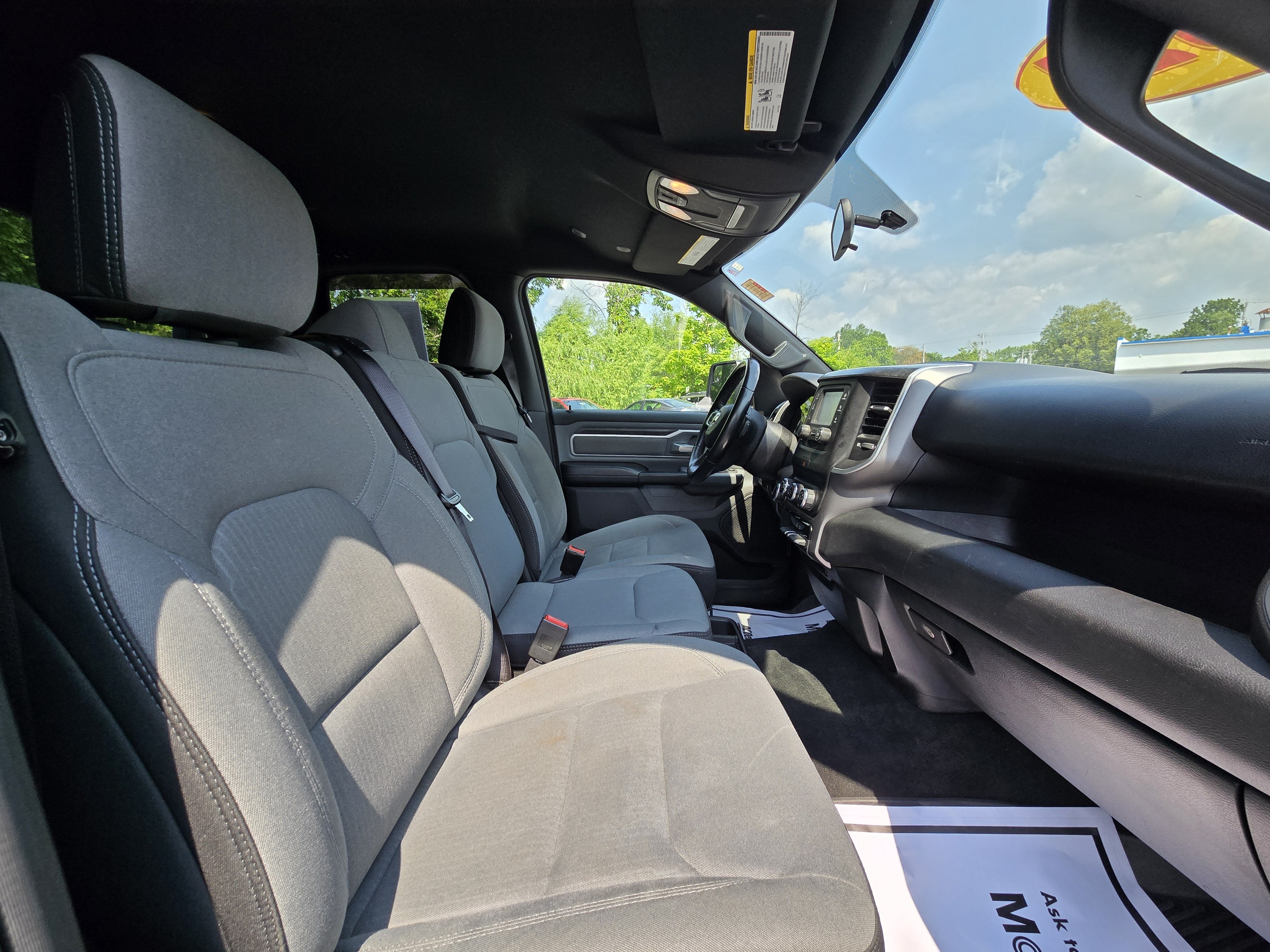 2021 RAM 1500 Big Horn Quad Cab 4x4 6'4" Box