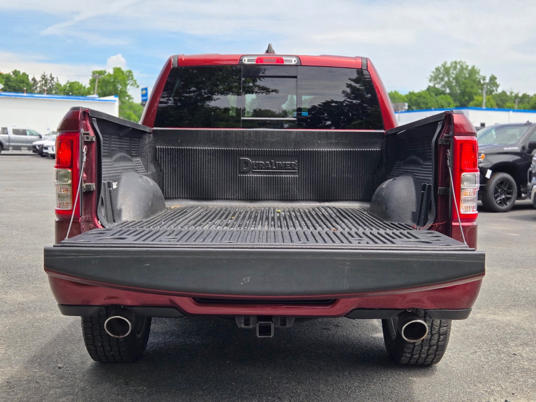 2022 RAM 1500 Big Horn Crew Cab 4x4 5'7" Box