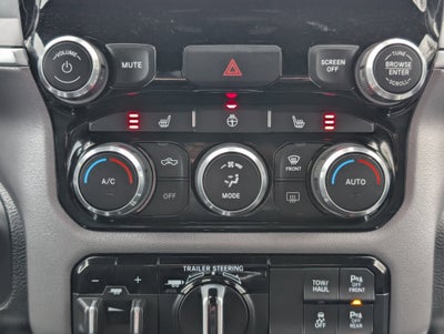 2022 RAM 1500 Big Horn Crew Cab 4x4 6'4" Box