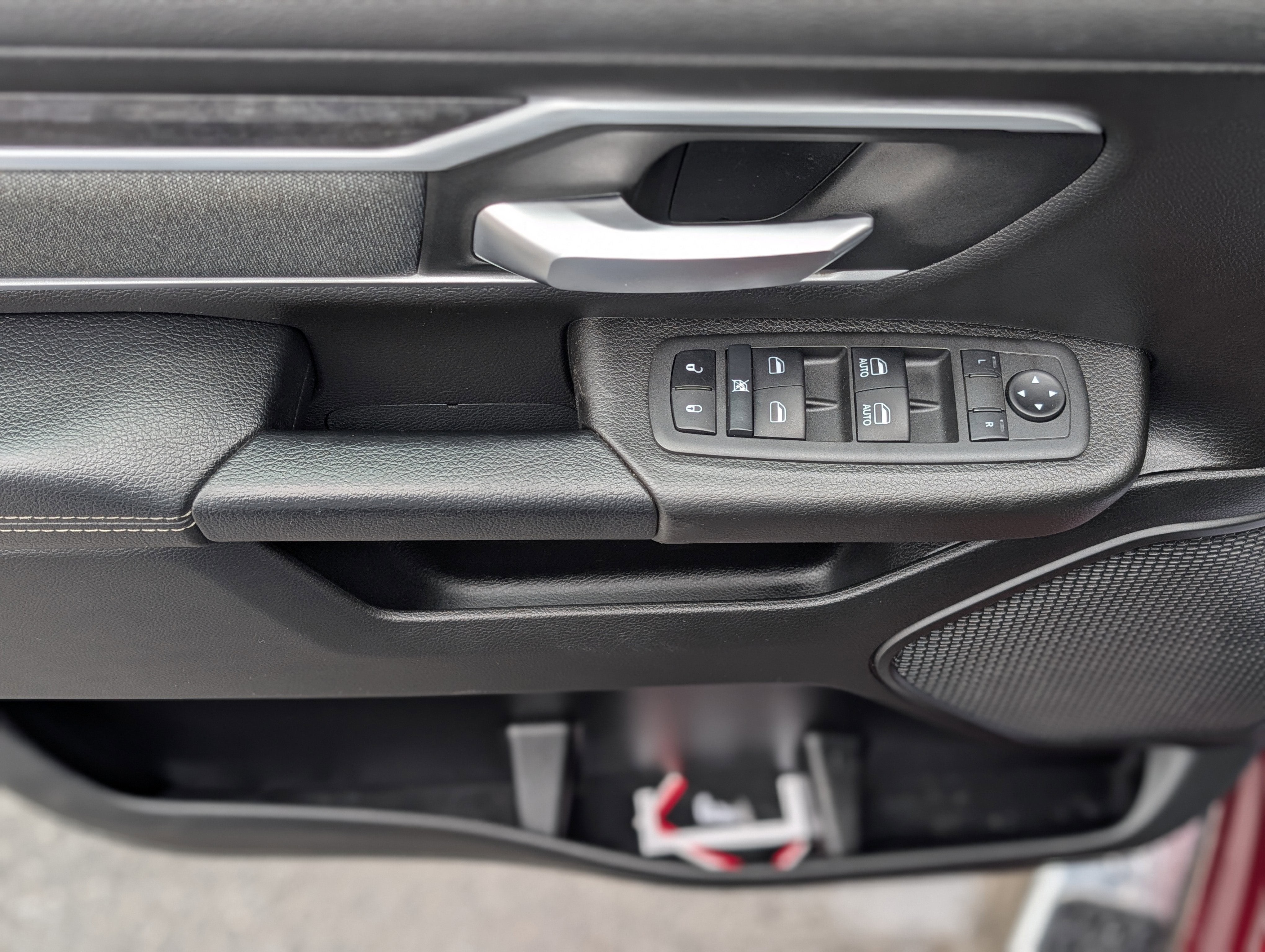 2022 RAM 1500 Big Horn Crew Cab 4x4 6'4" Box