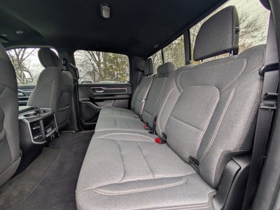 2022 RAM 1500 Big Horn Crew Cab 4x4 6'4" Box