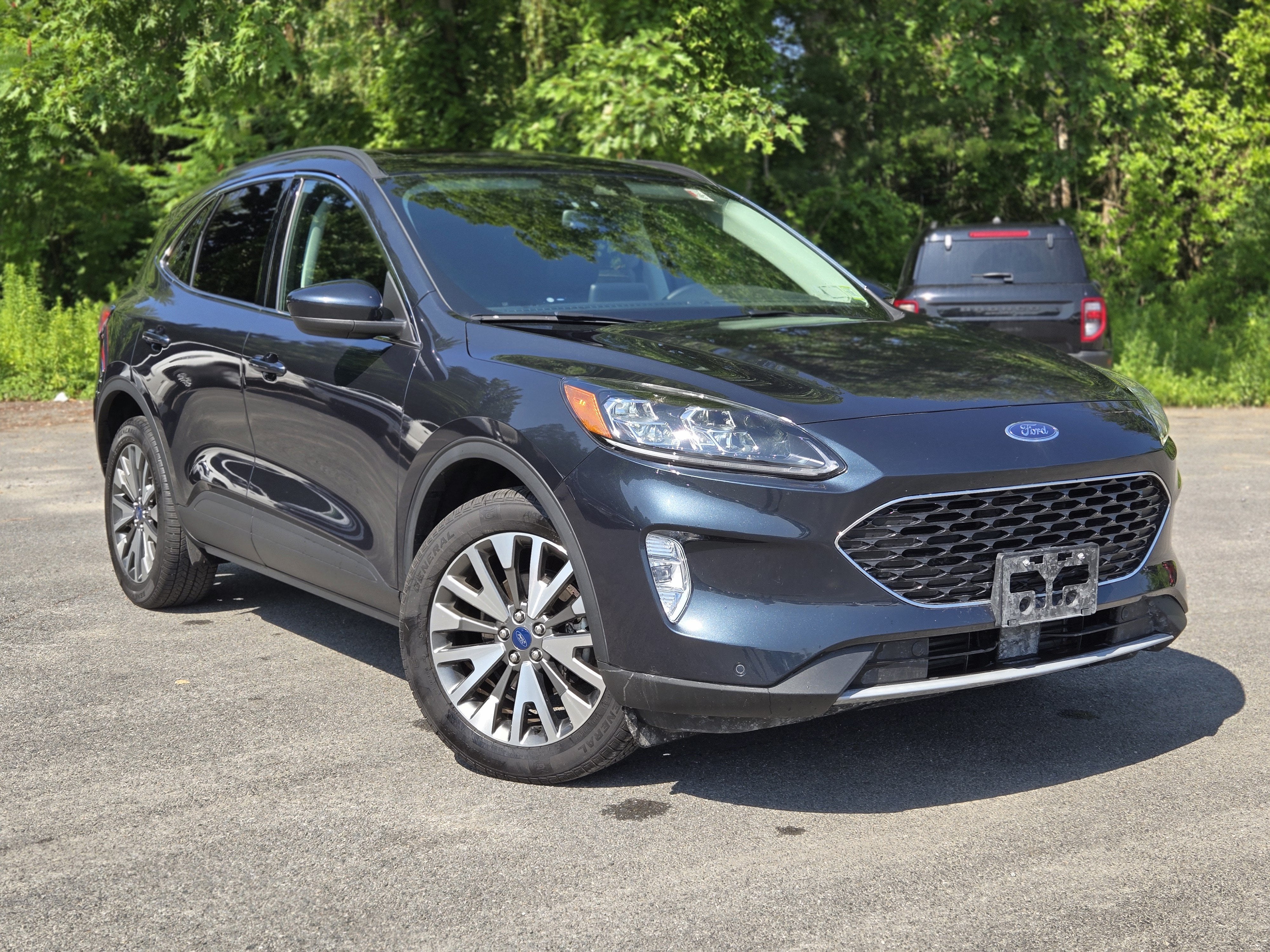 2022 Ford Escape Titanium