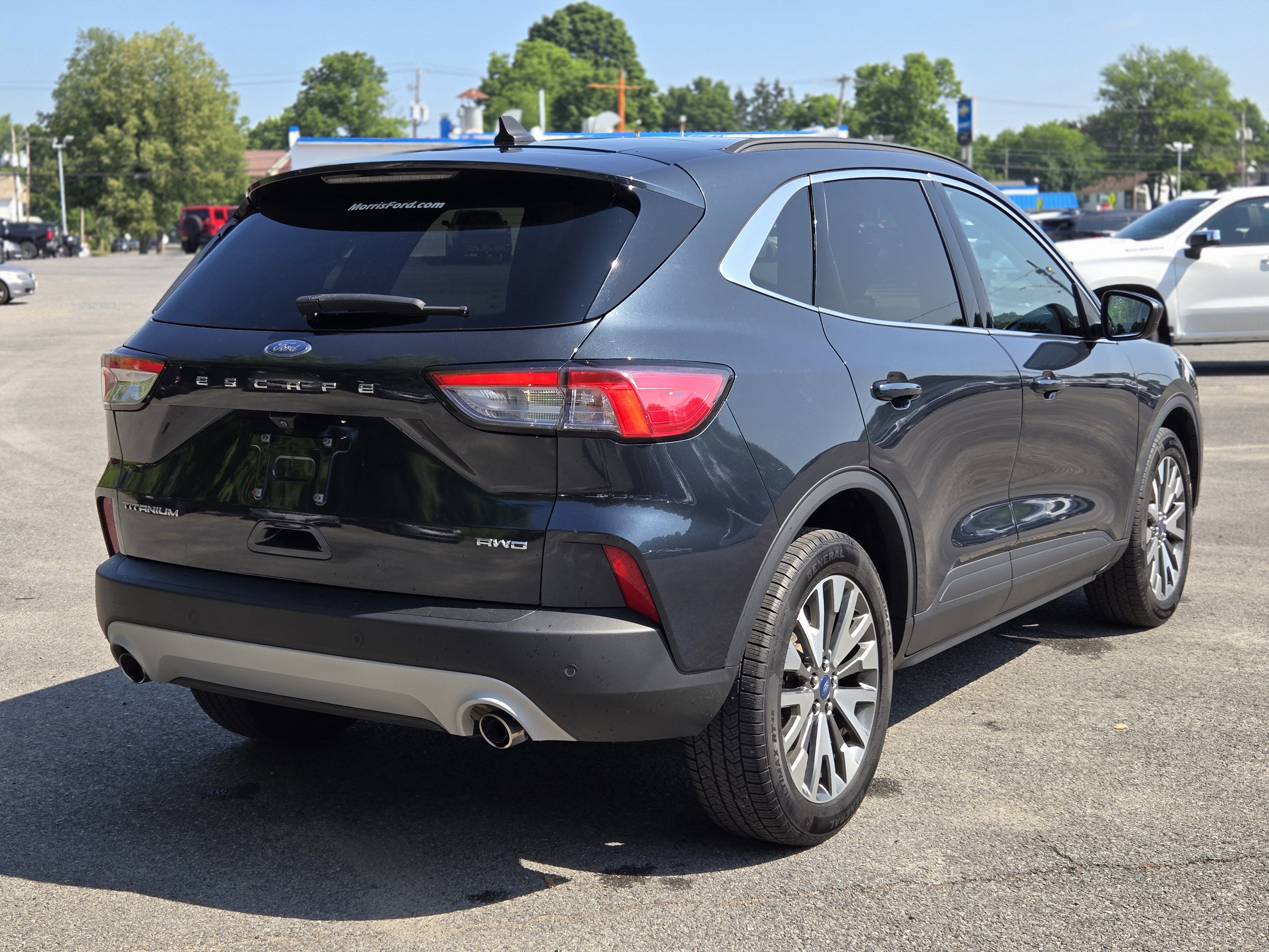 2022 Ford Escape Titanium