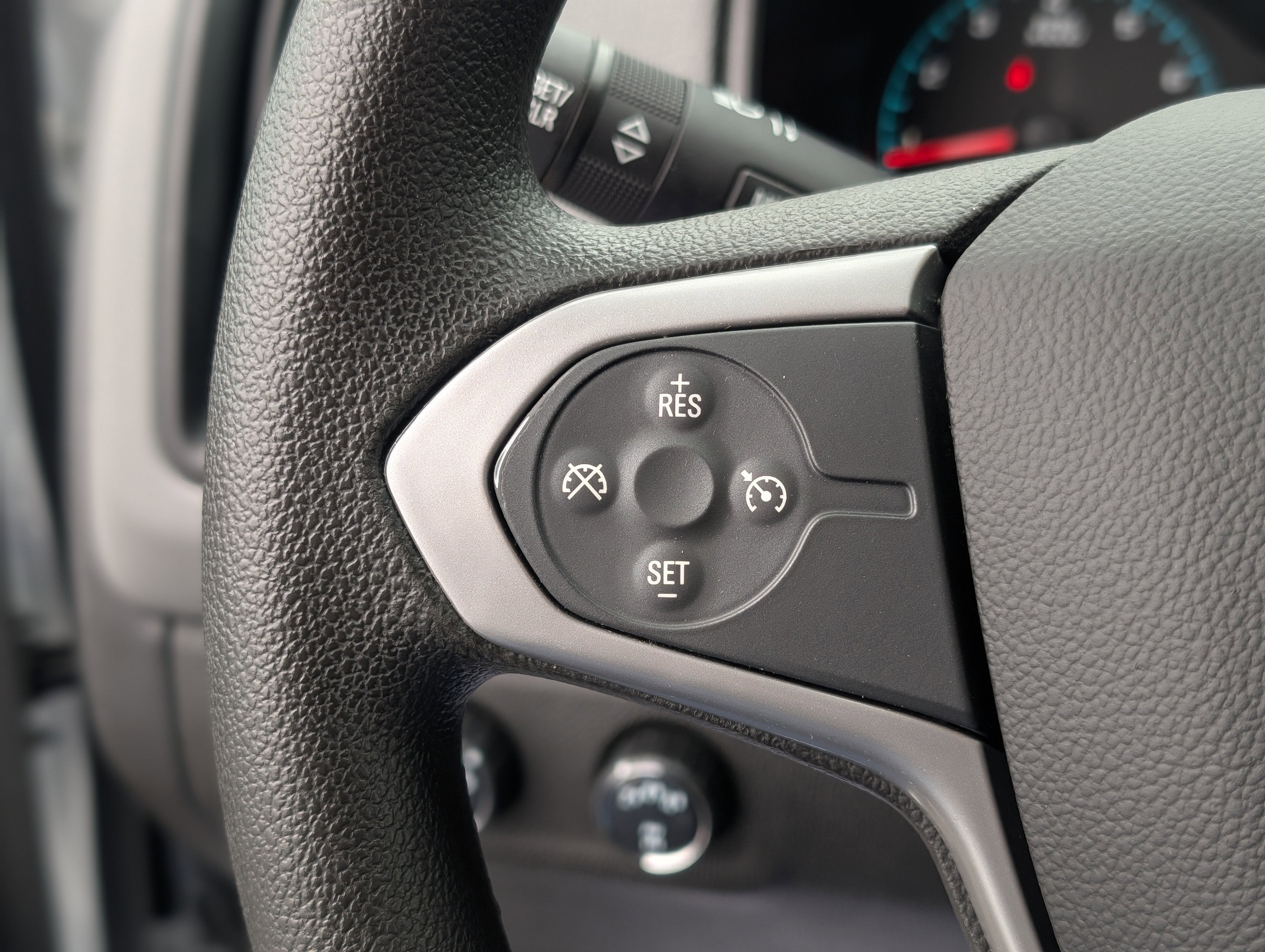 2022 Chevrolet Colorado WT