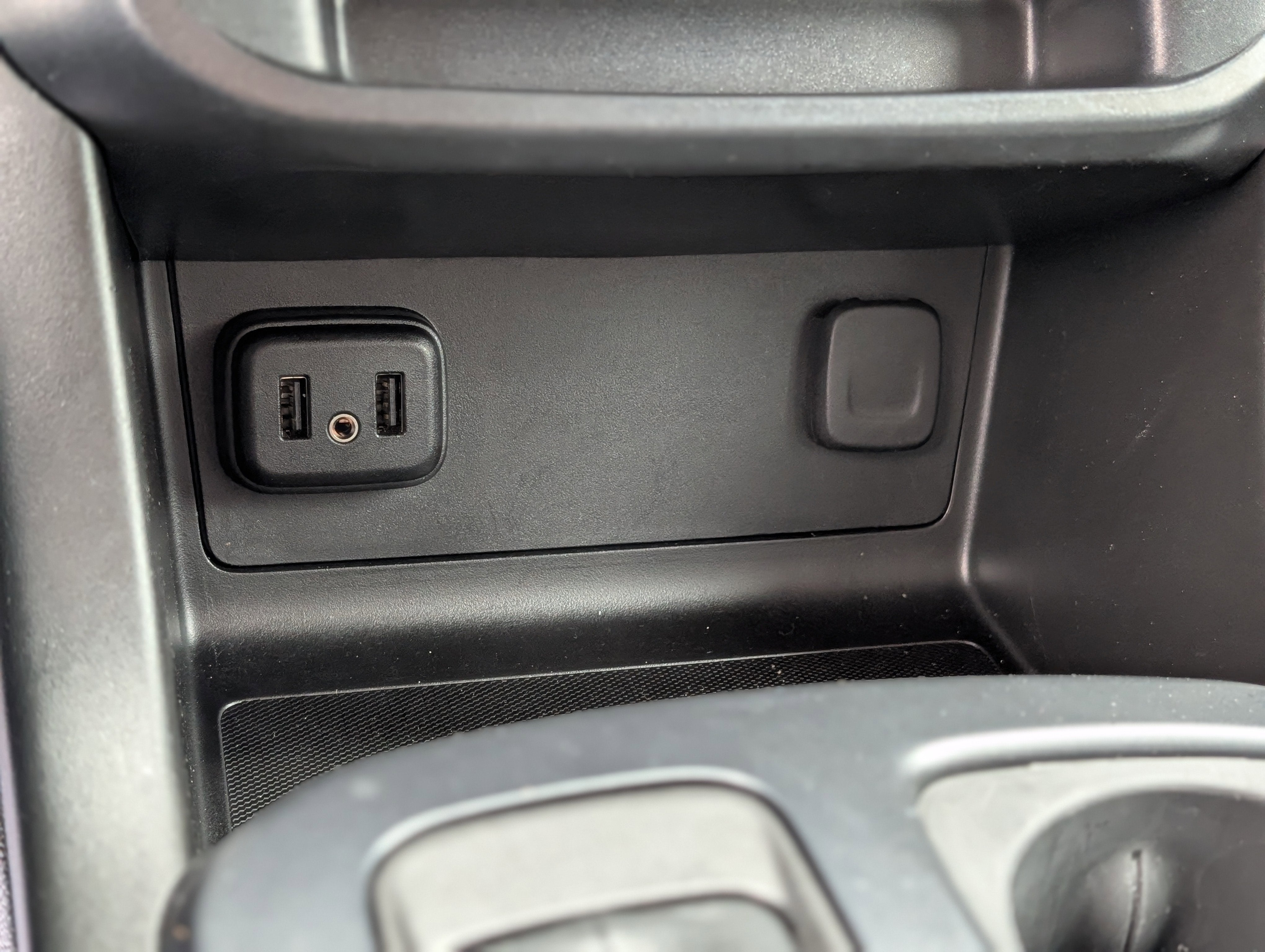 2022 Chevrolet Colorado WT