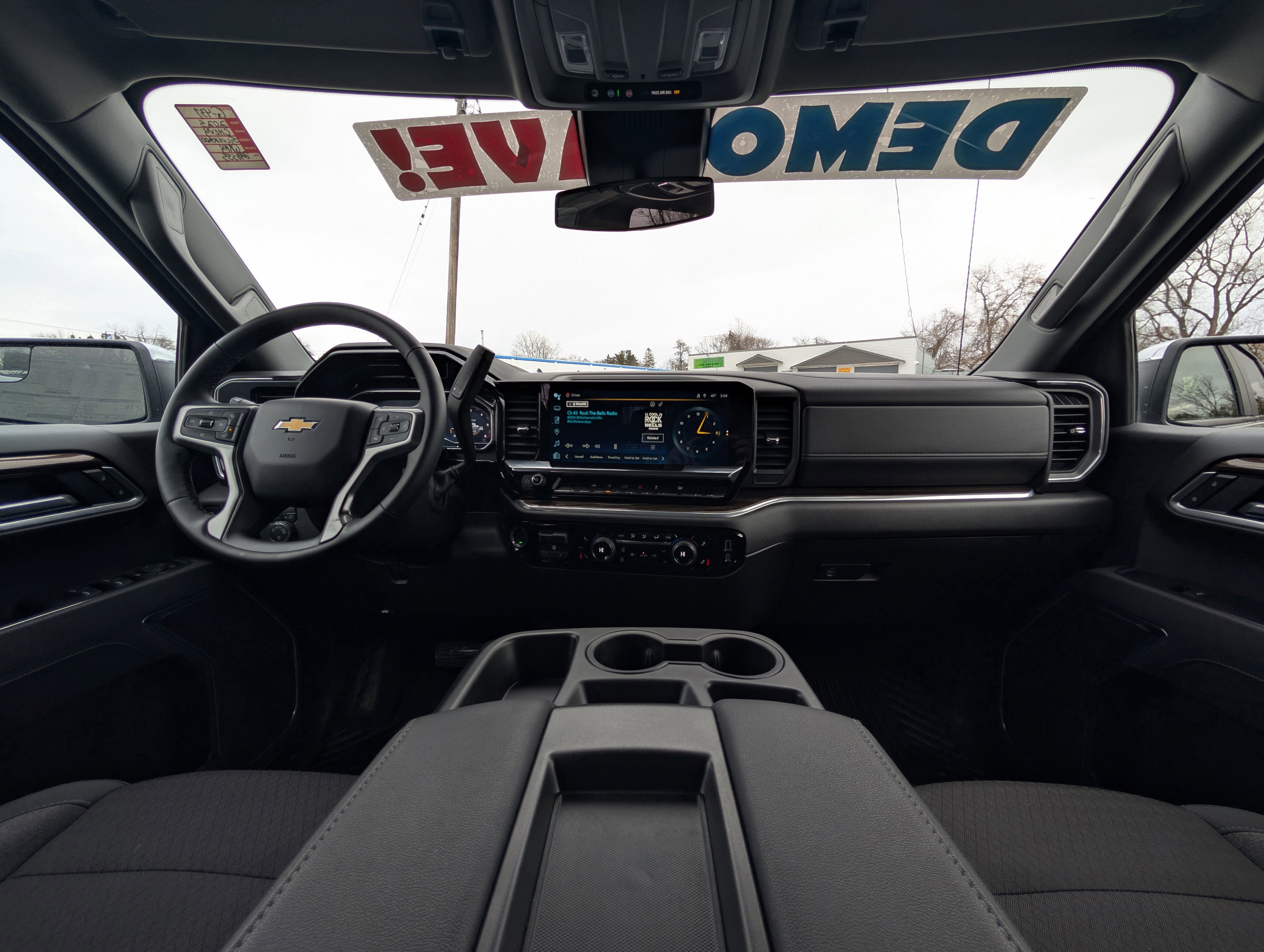 2025 Chevrolet Silverado 1500 LT (2FL)