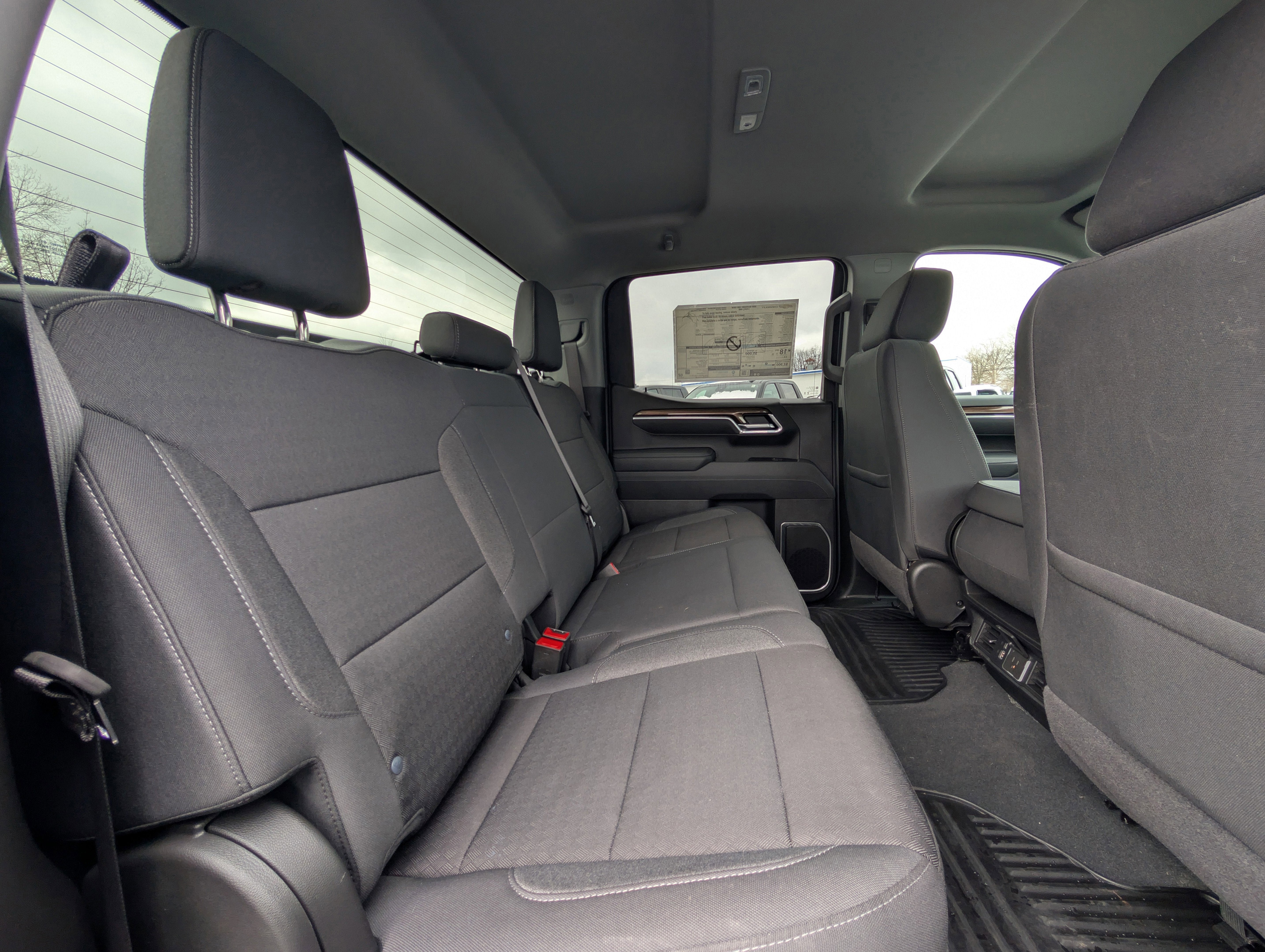 2025 Chevrolet Silverado 1500 LT (2FL)