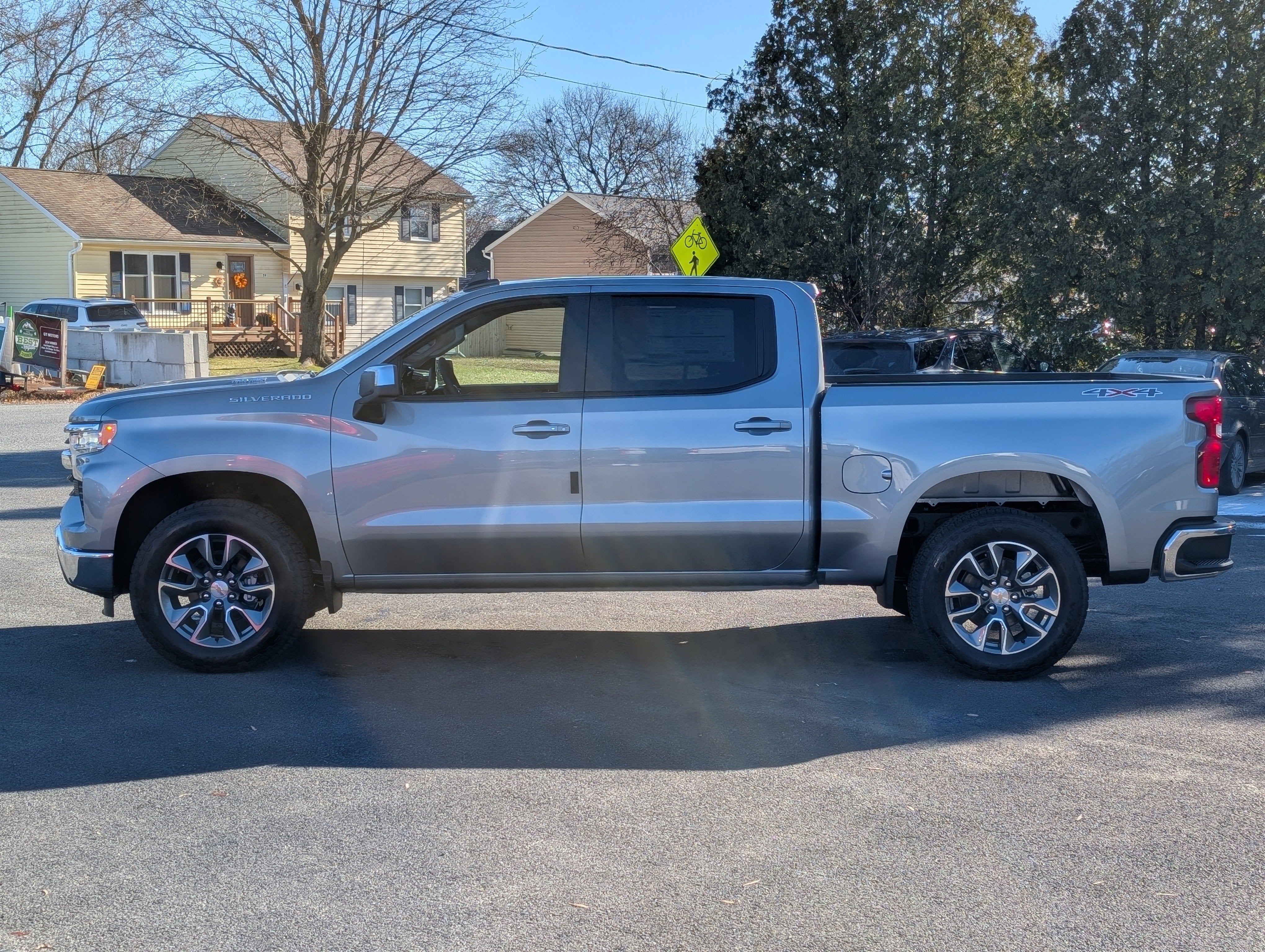 2026 Chevrolet Silverado 1500 LT (2FL)