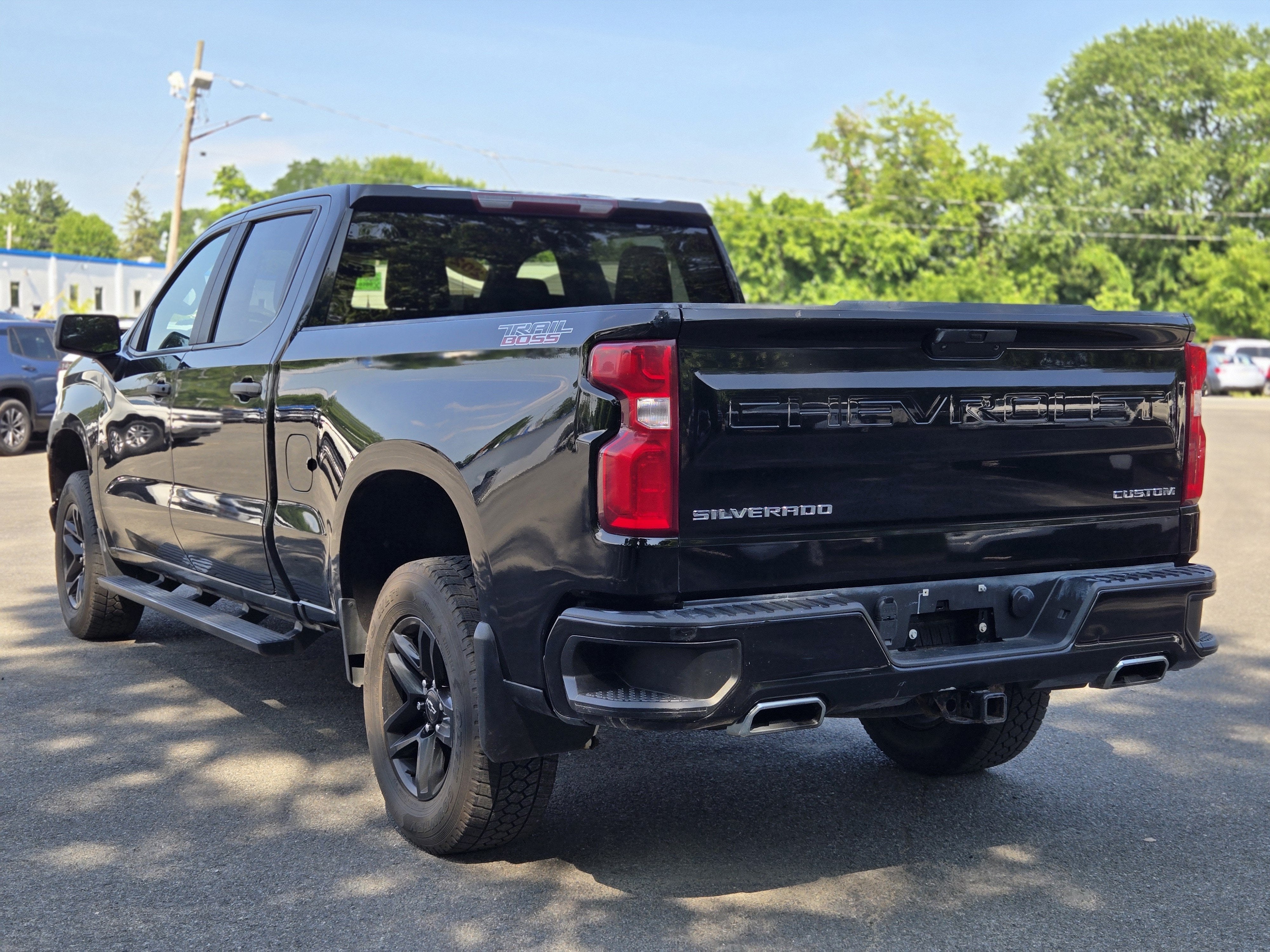 2021 Chevrolet Silverado 1500 Custom Trail Boss