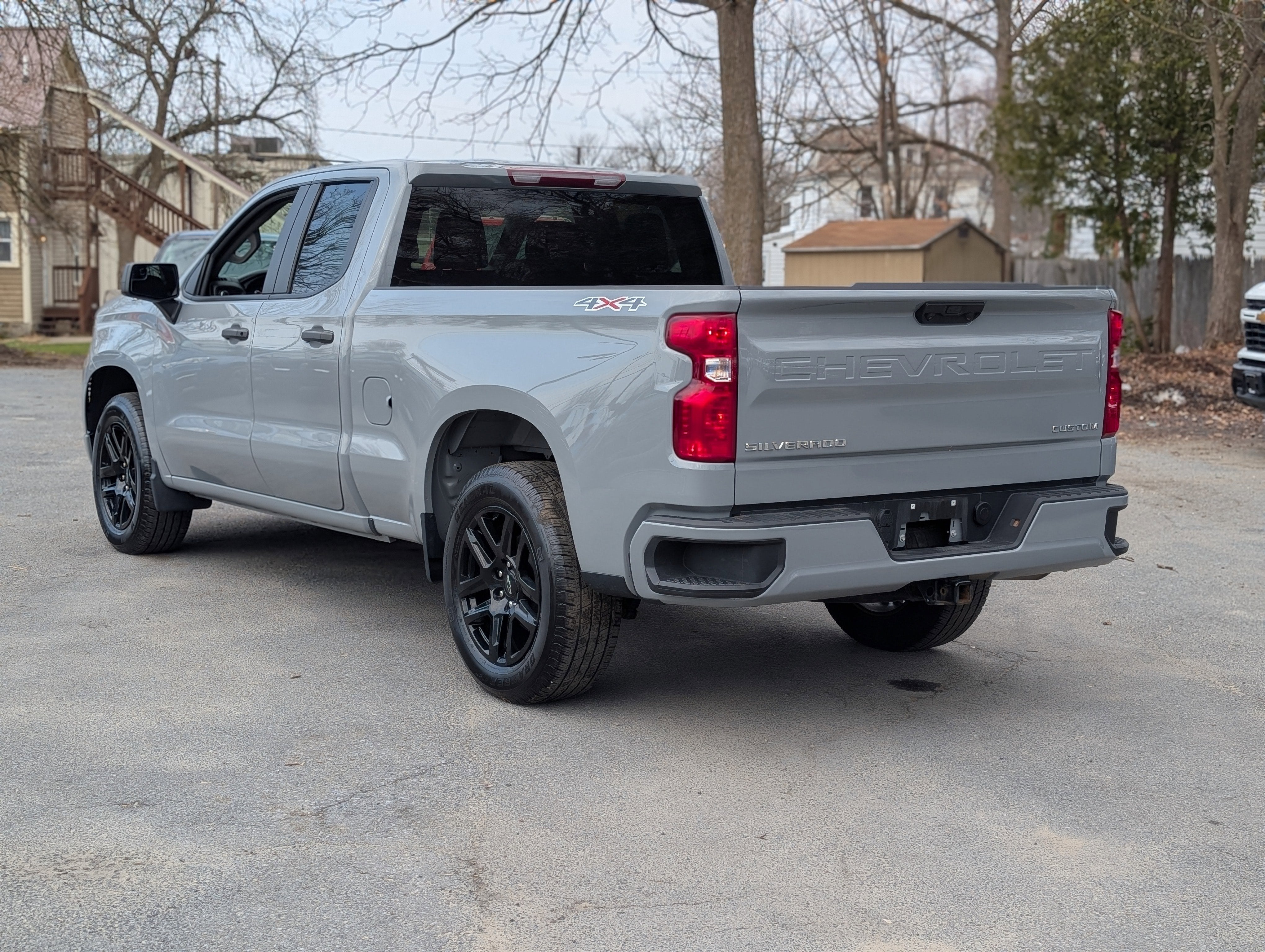 2024 Chevrolet Silverado 1500 Custom