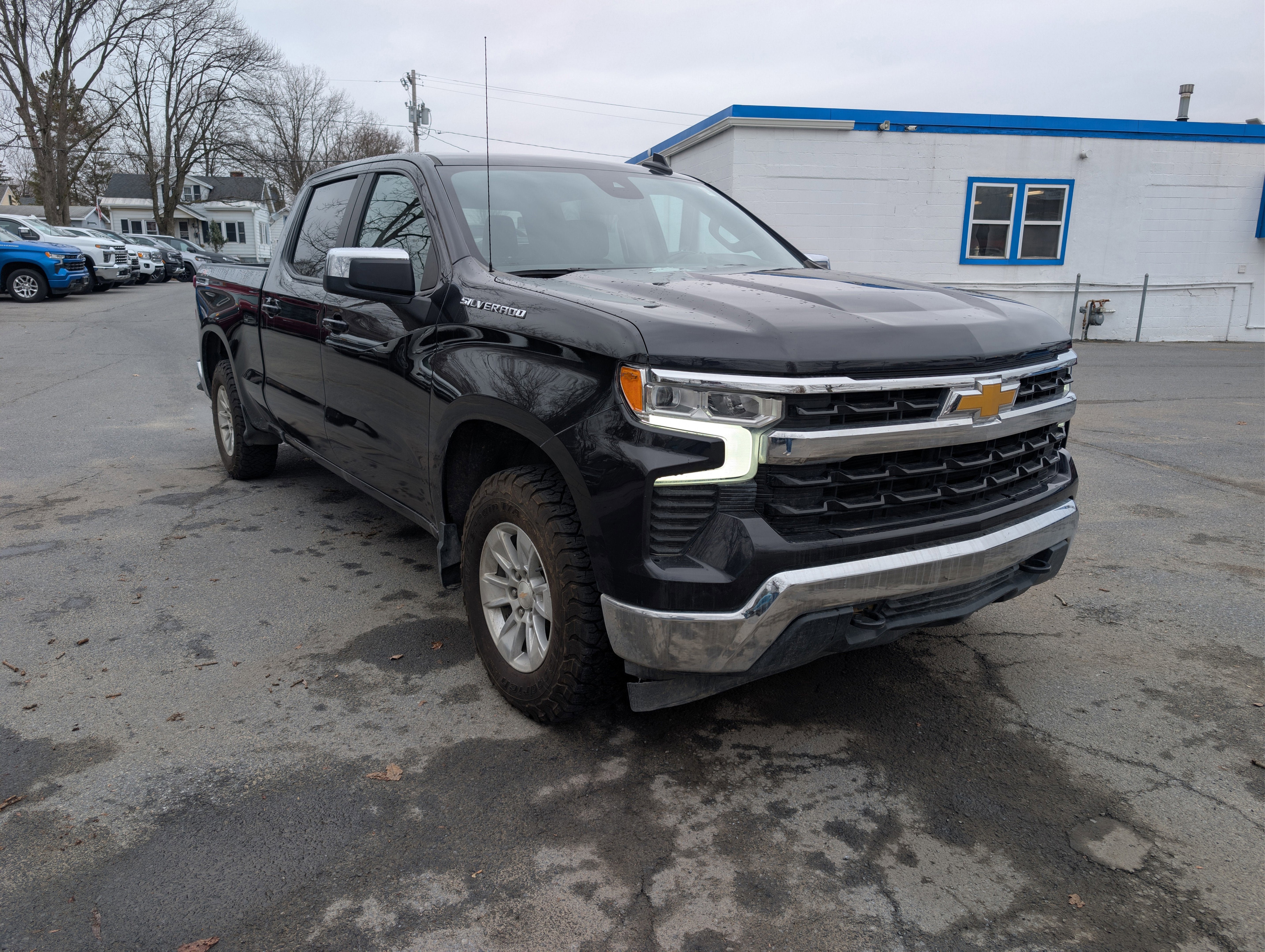 2024 Chevrolet Silverado 1500 LT