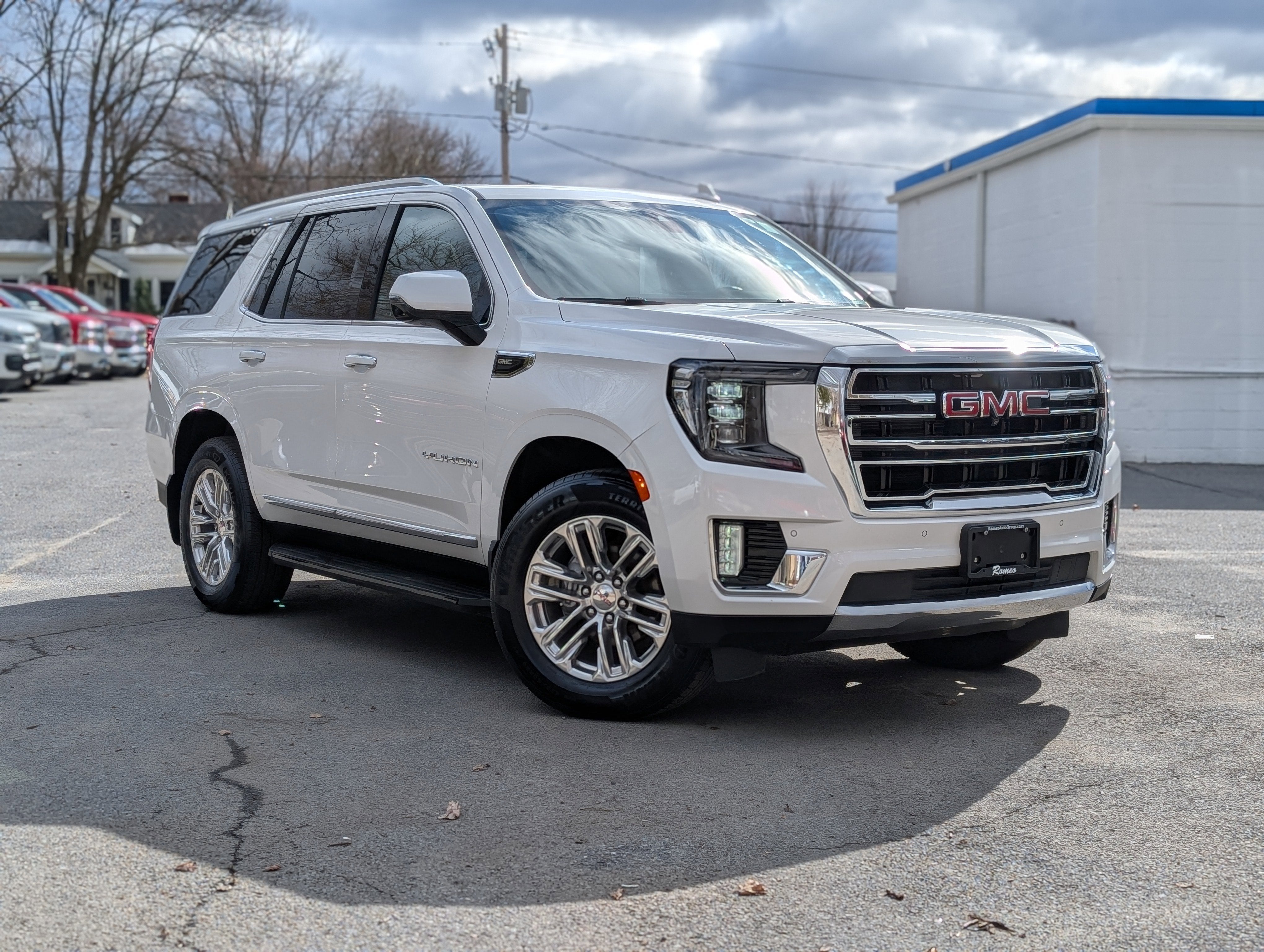 2022 GMC Yukon SLT