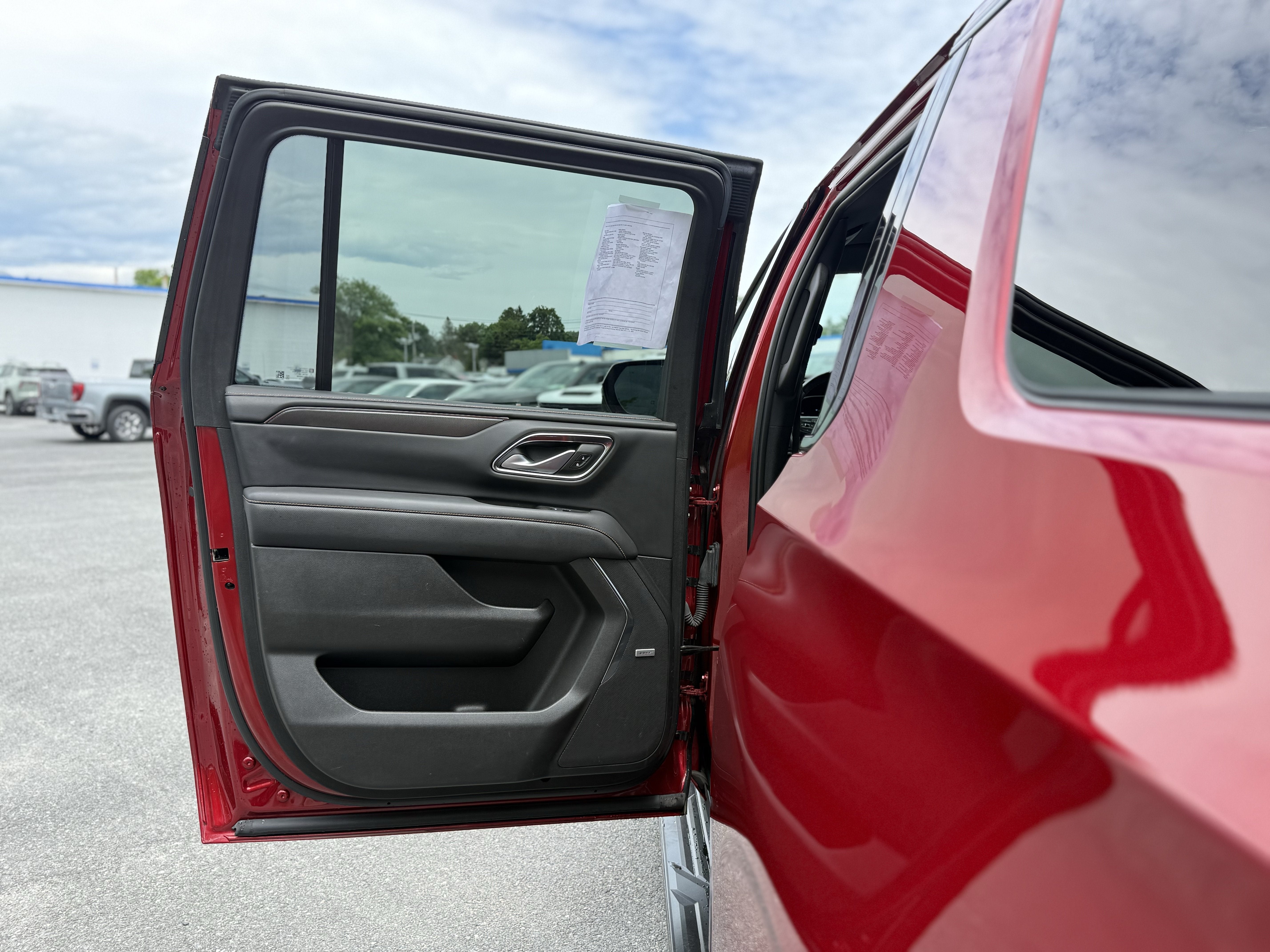 2022 GMC Yukon XL AT4