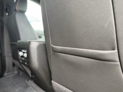 2022 GMC Yukon XL AT4