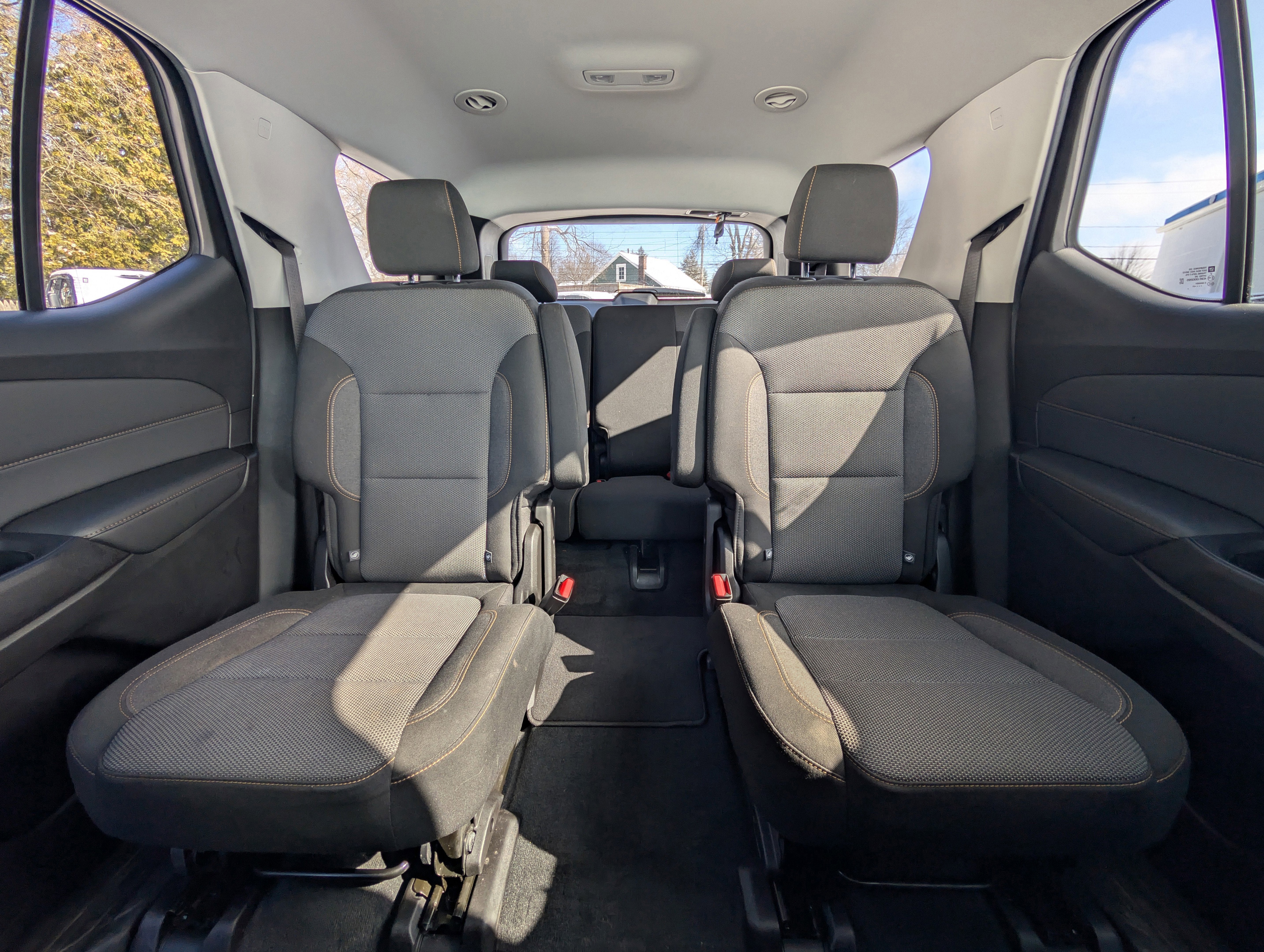 2021 Chevrolet Traverse LT Cloth