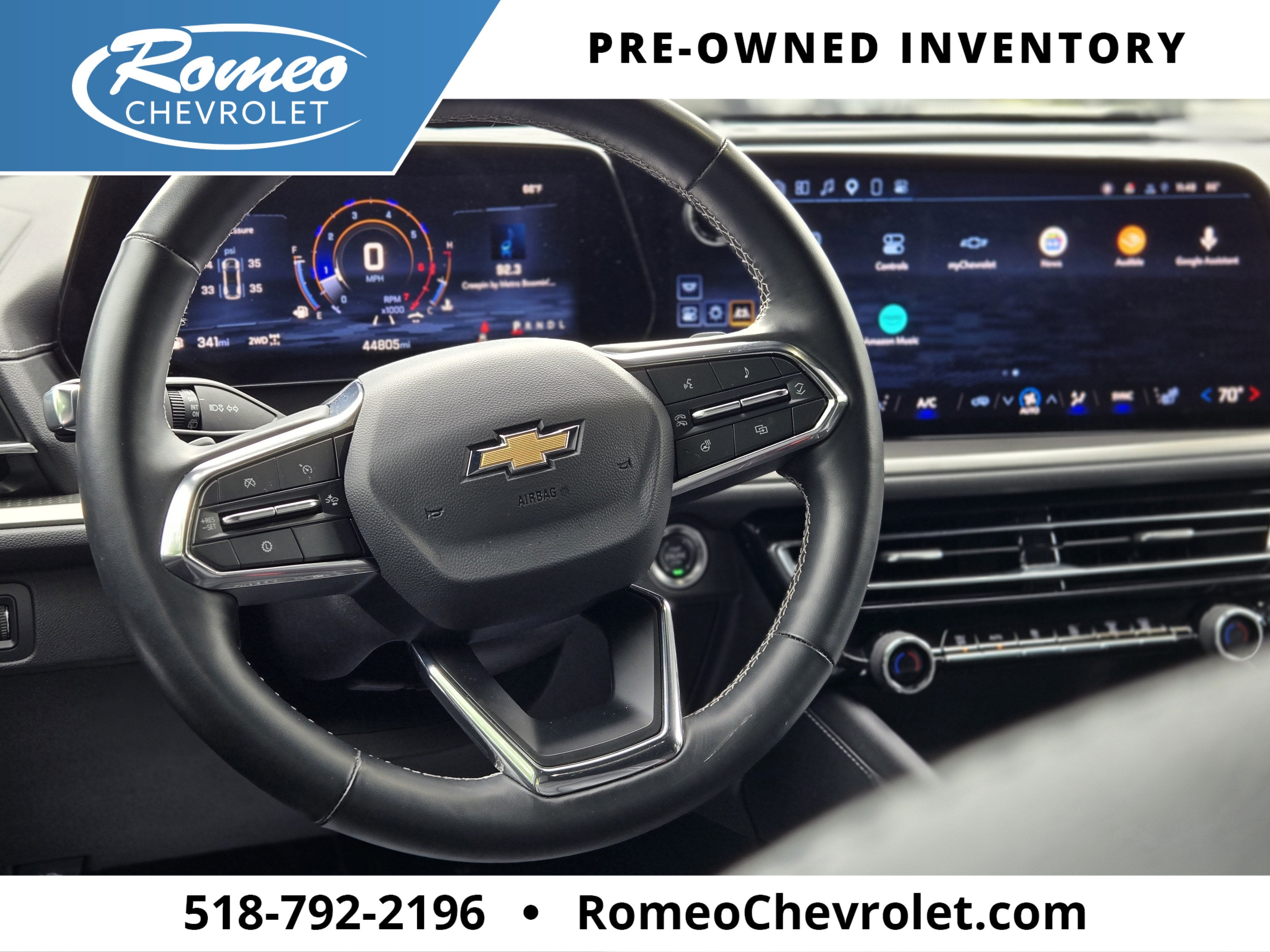 2025 Chevrolet Traverse LT