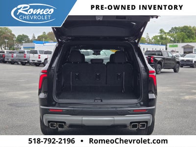2025 Chevrolet Traverse LT