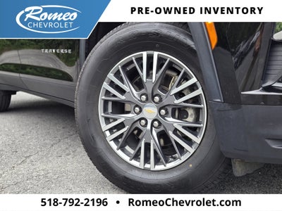 2025 Chevrolet Traverse LT