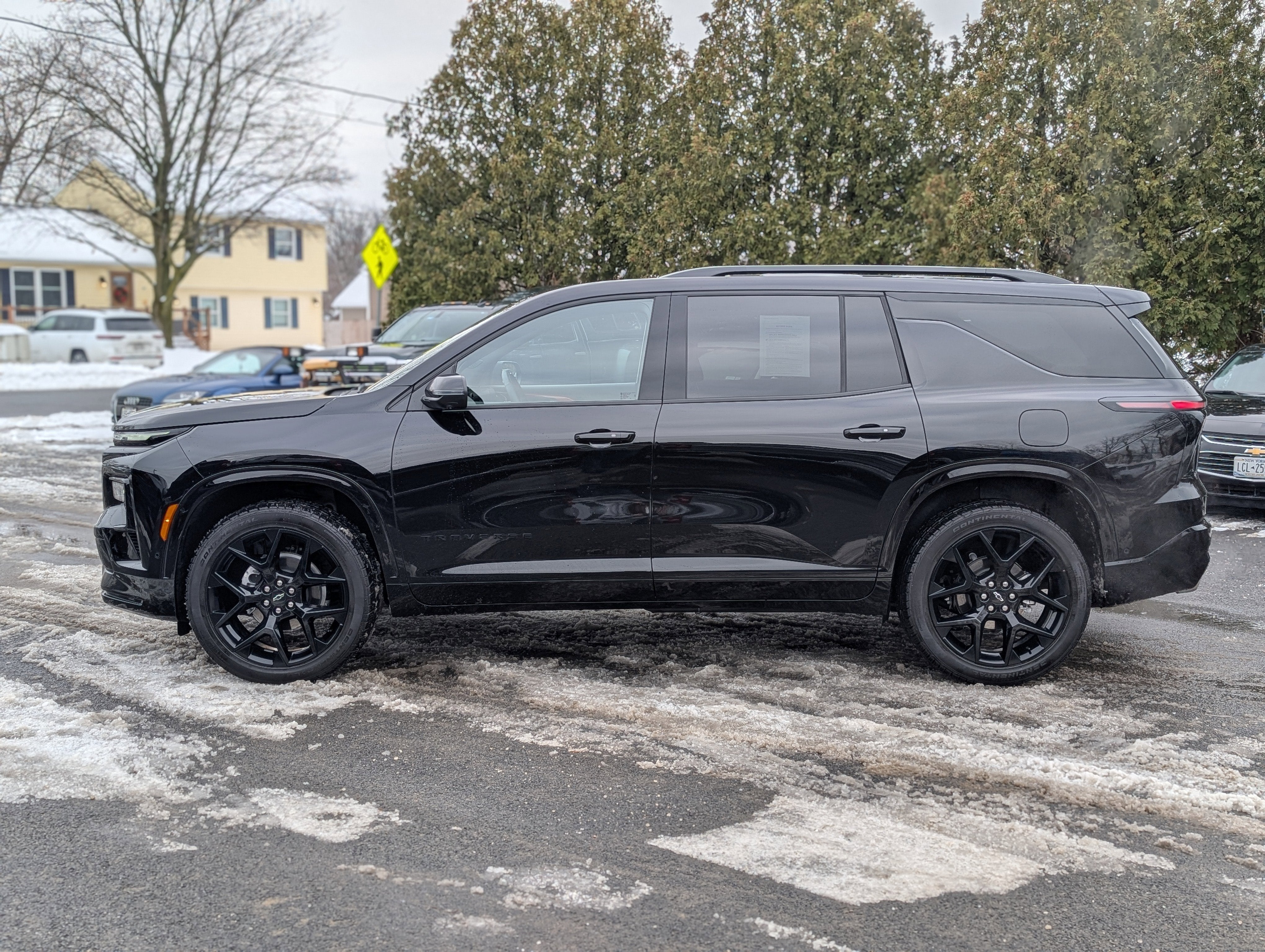 2025 Chevrolet Traverse RS