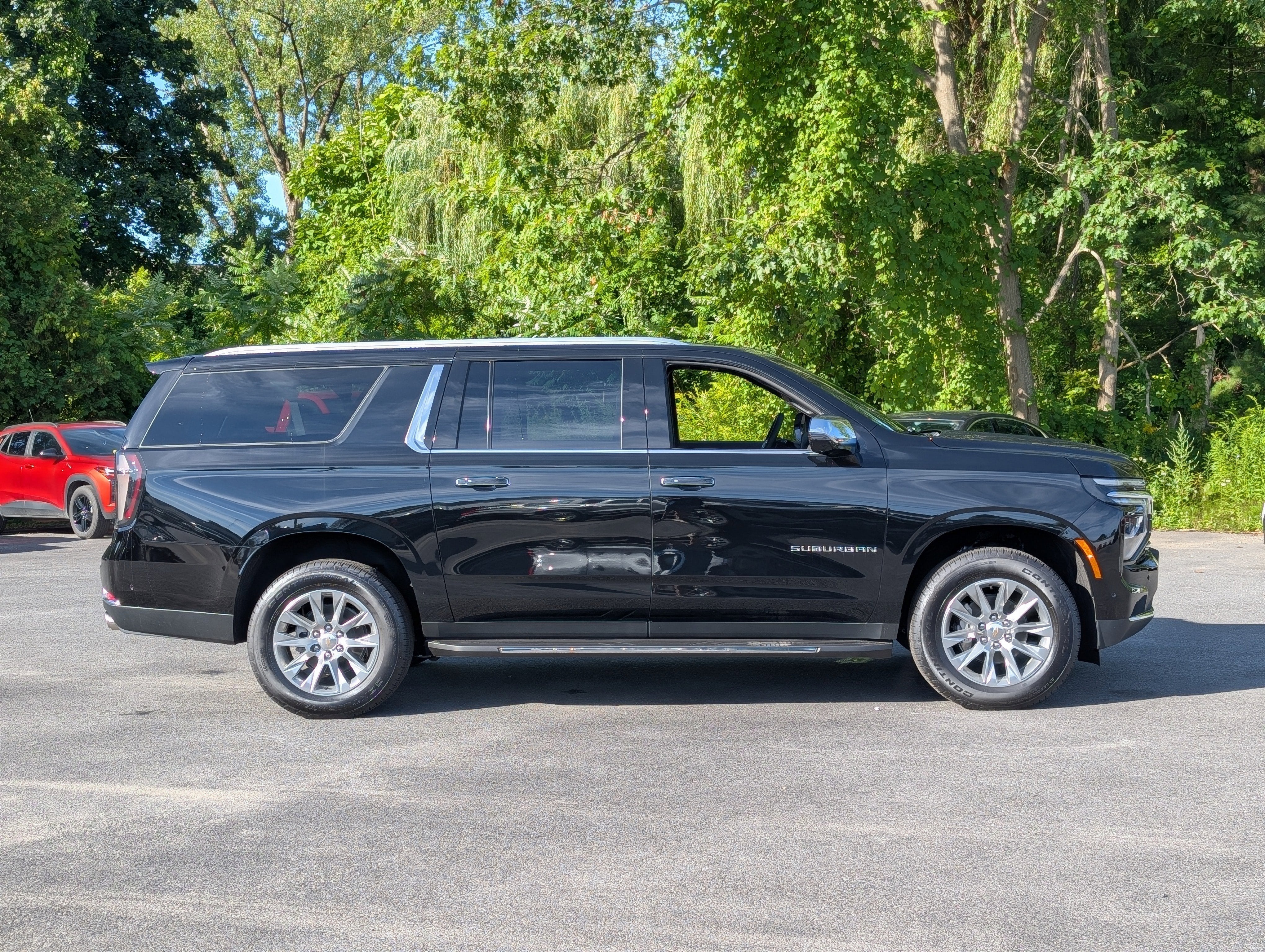 2025 Chevrolet Suburban Premier