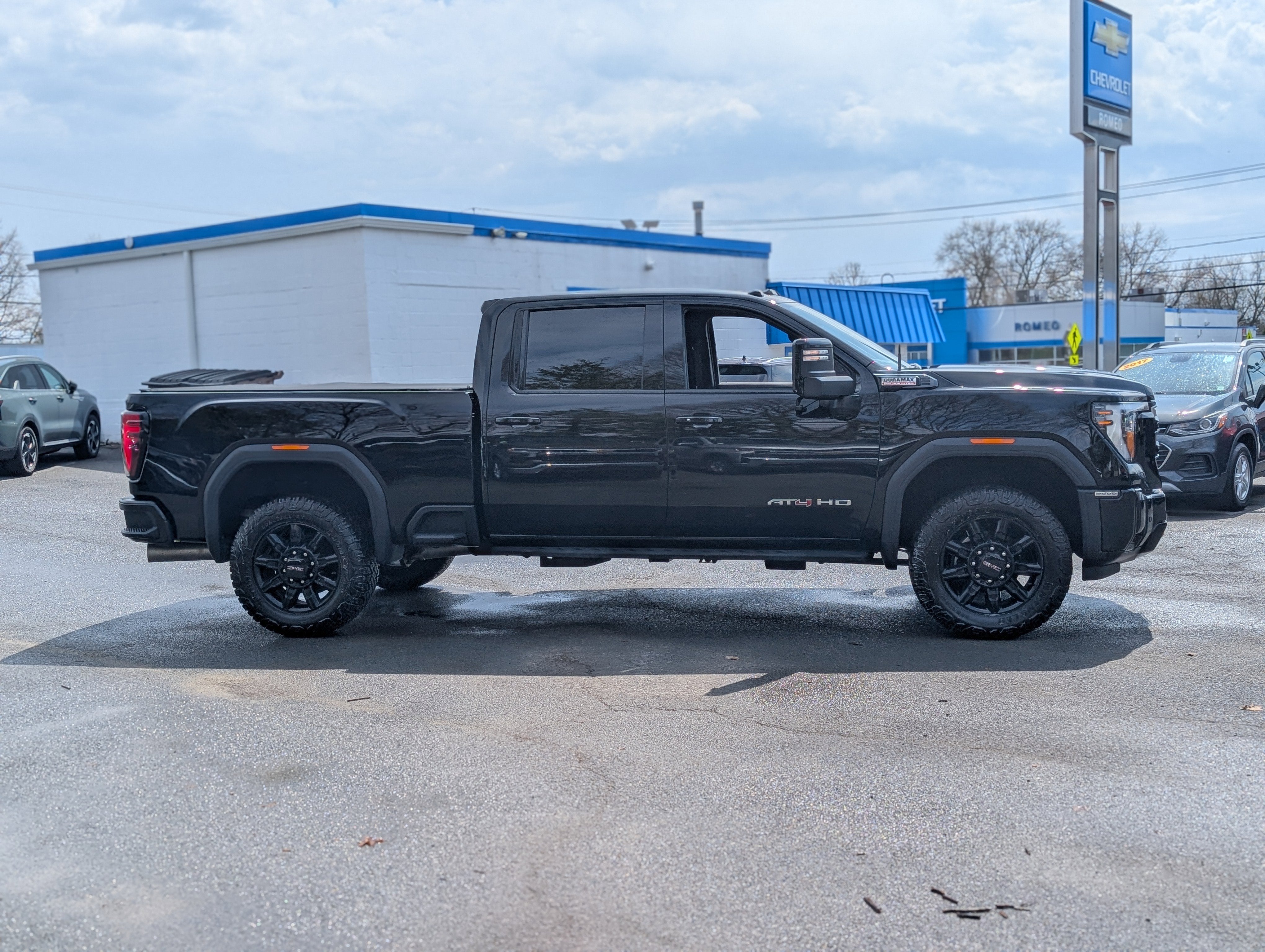 2025 GMC Sierra 2500 HD AT4