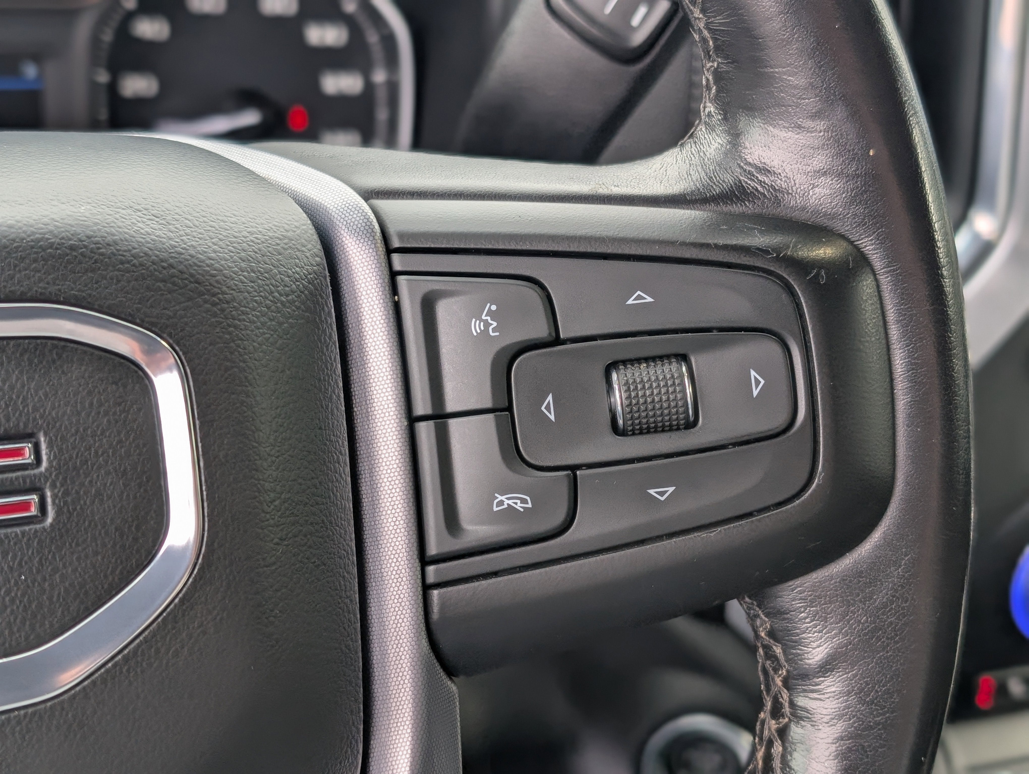 2020 GMC Sierra 1500 SLE