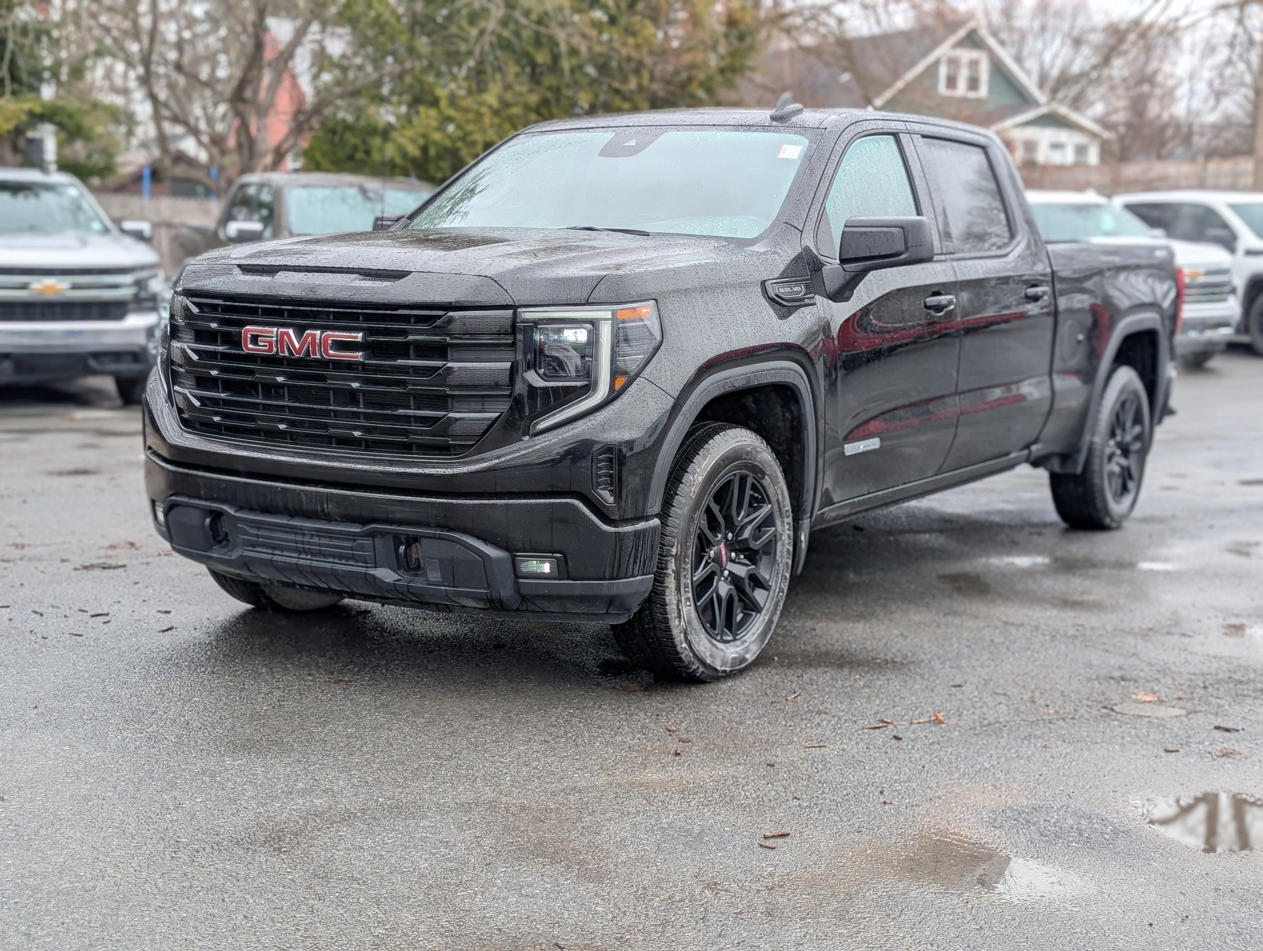 2025 GMC Sierra 1500 Elevation