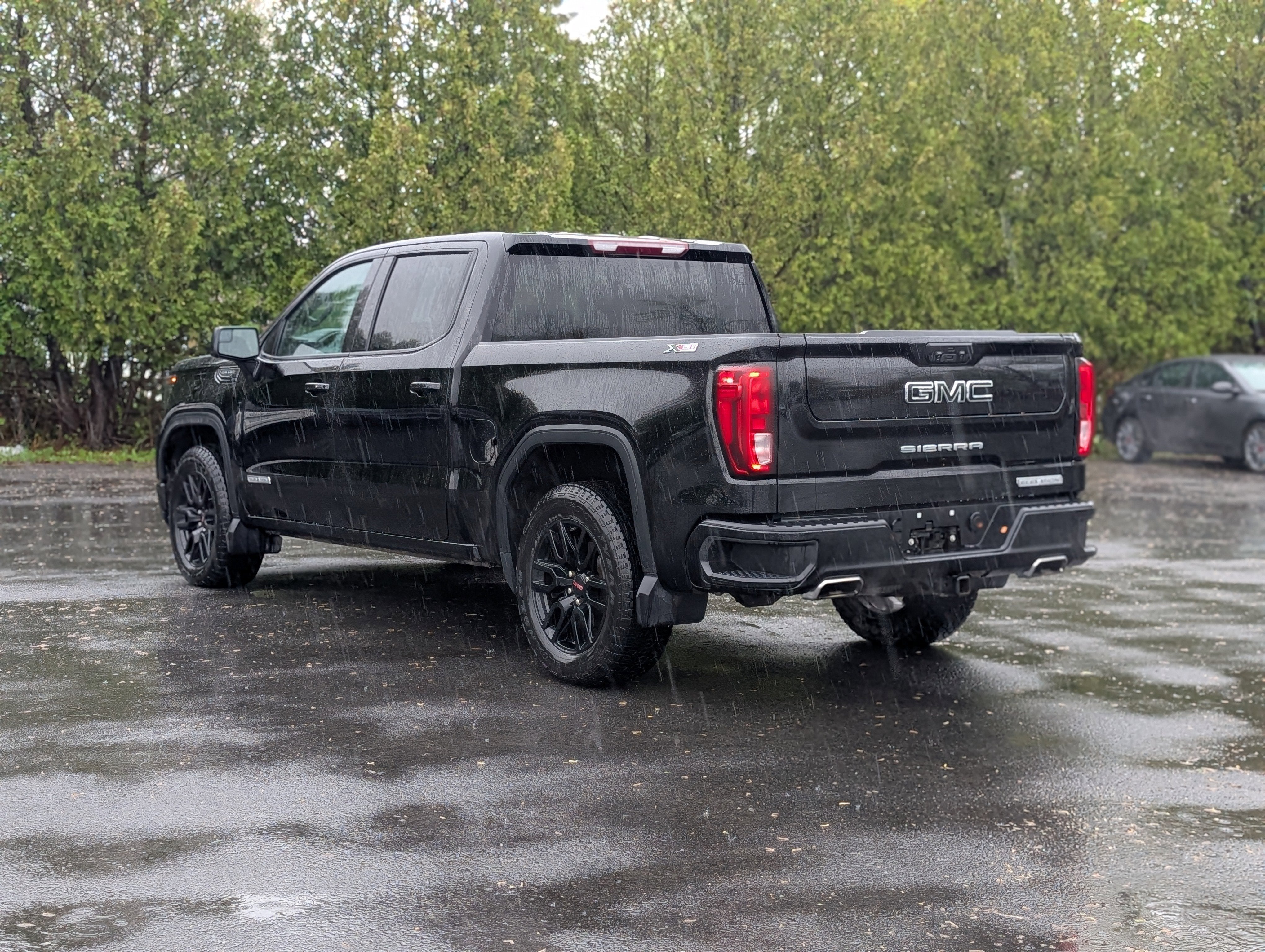 2023 GMC Sierra 1500 Elevation