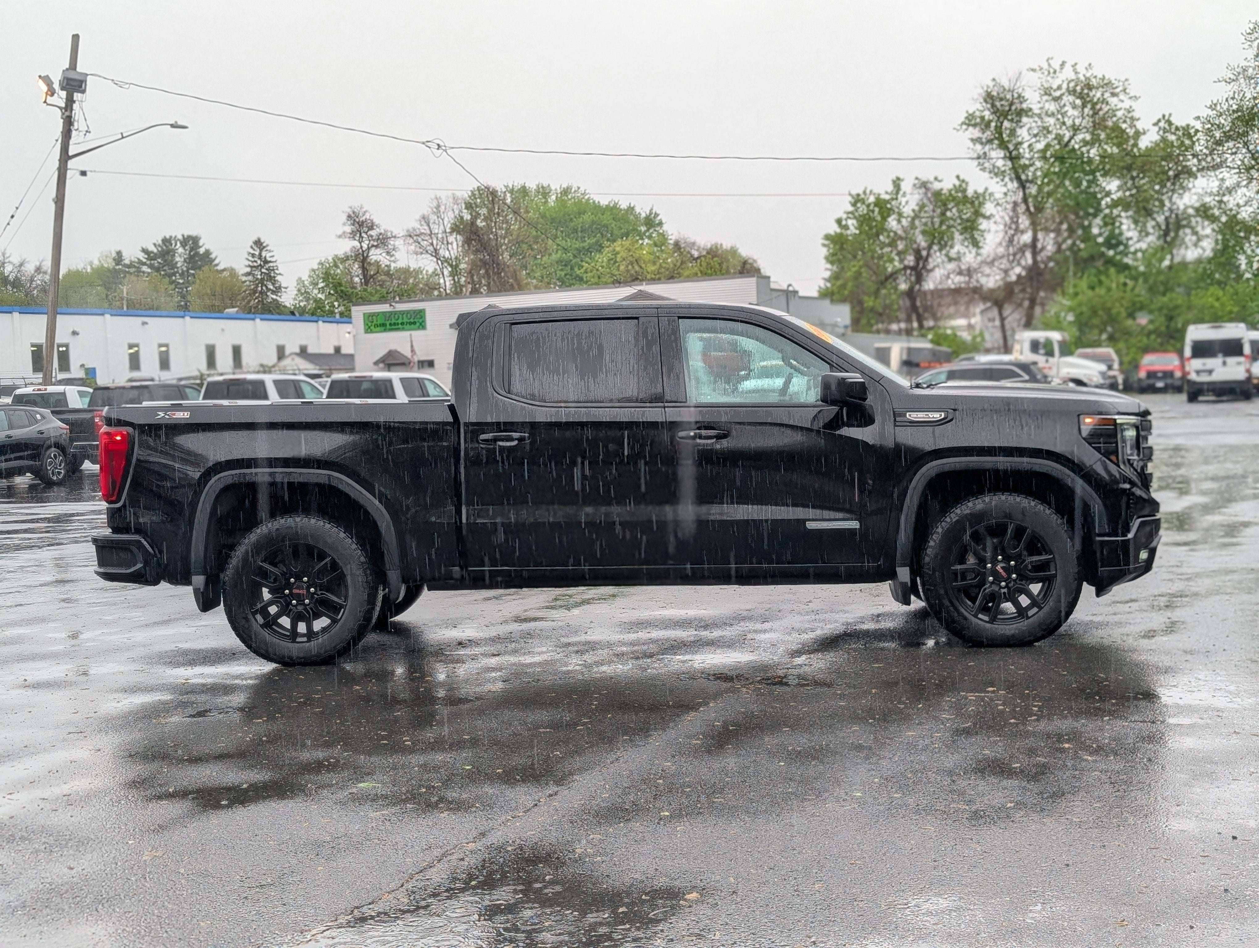 2023 GMC Sierra 1500 Elevation