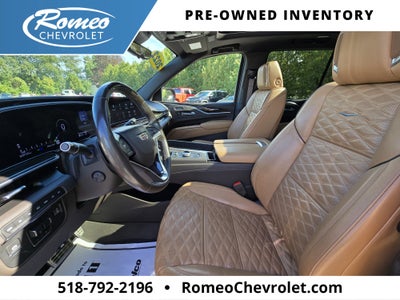 2022 Cadillac Escalade Premium Luxury