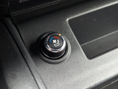 2024 Nissan TITAN Crew Cab PRO-4X 4x4